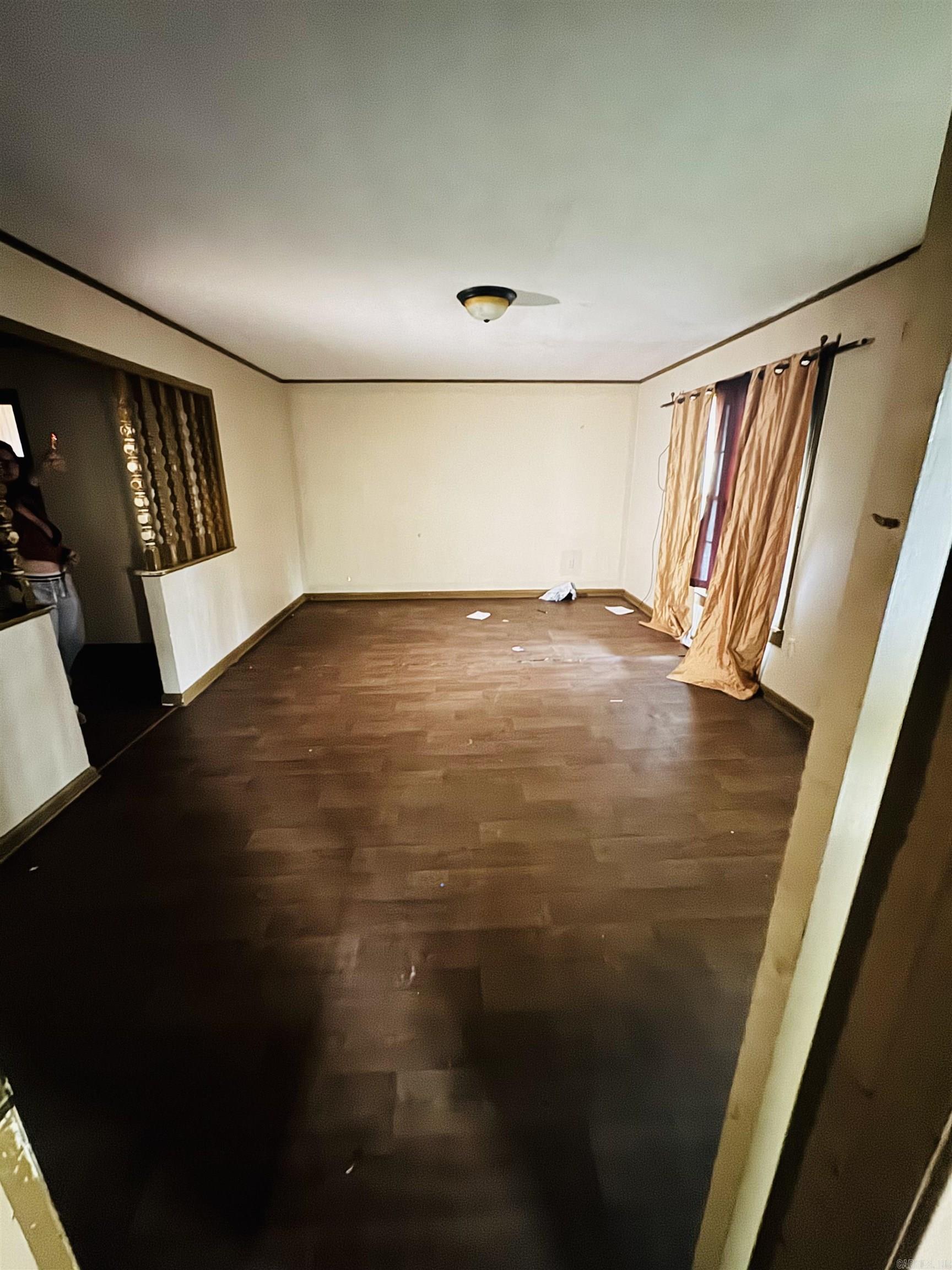 LONGINO & GOODE - Residential