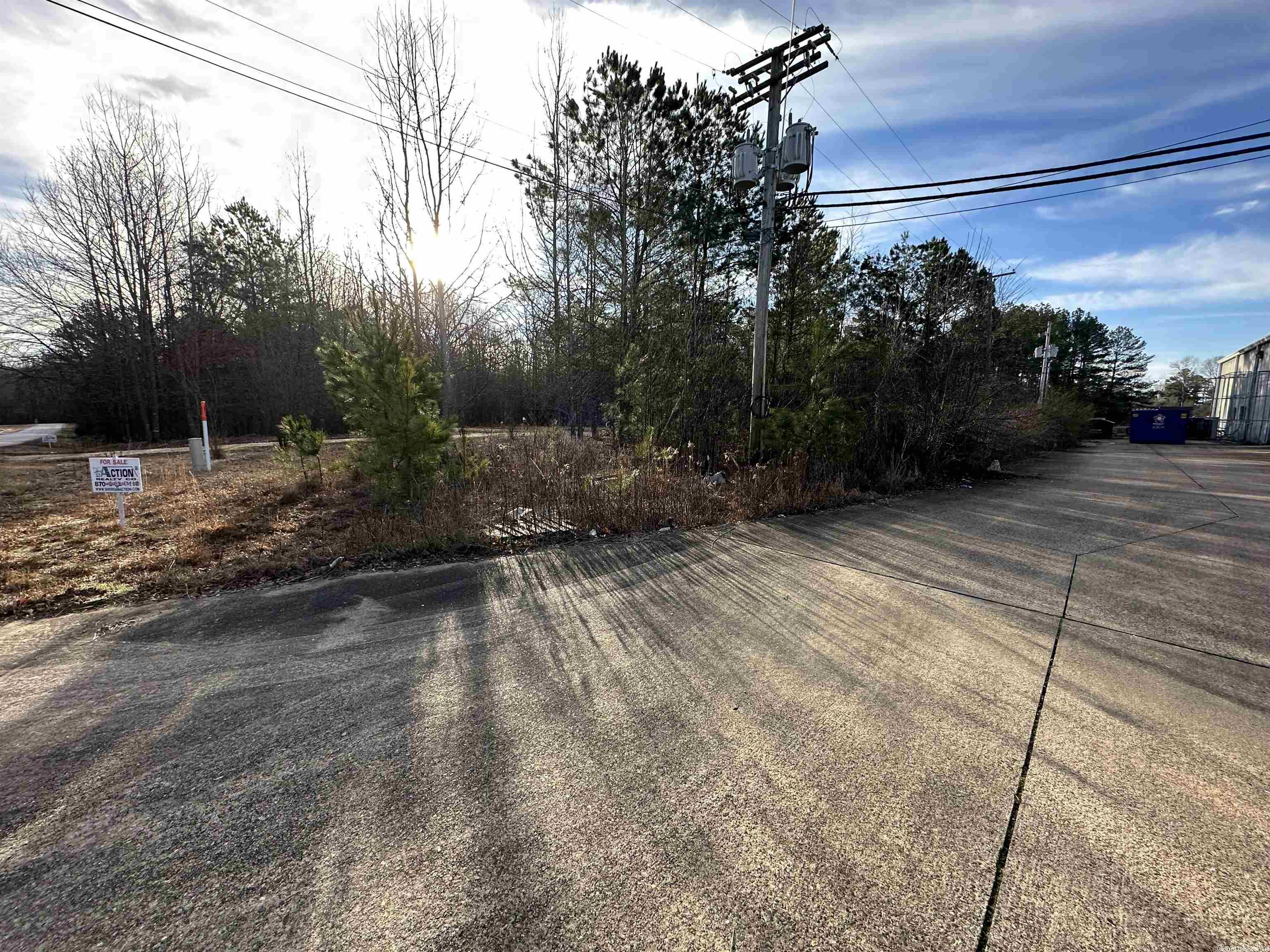 Photo 2 of 4 of 303 Fiser Drive land