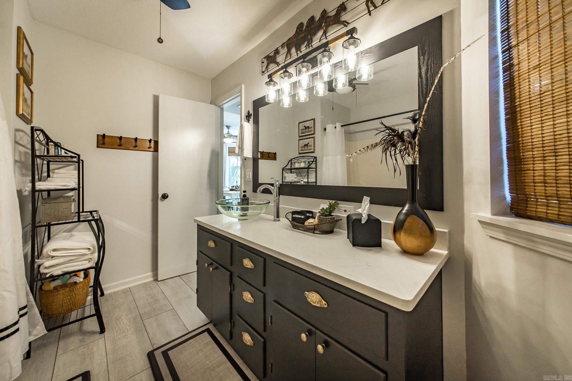 Summerhill Place Condos - Residential