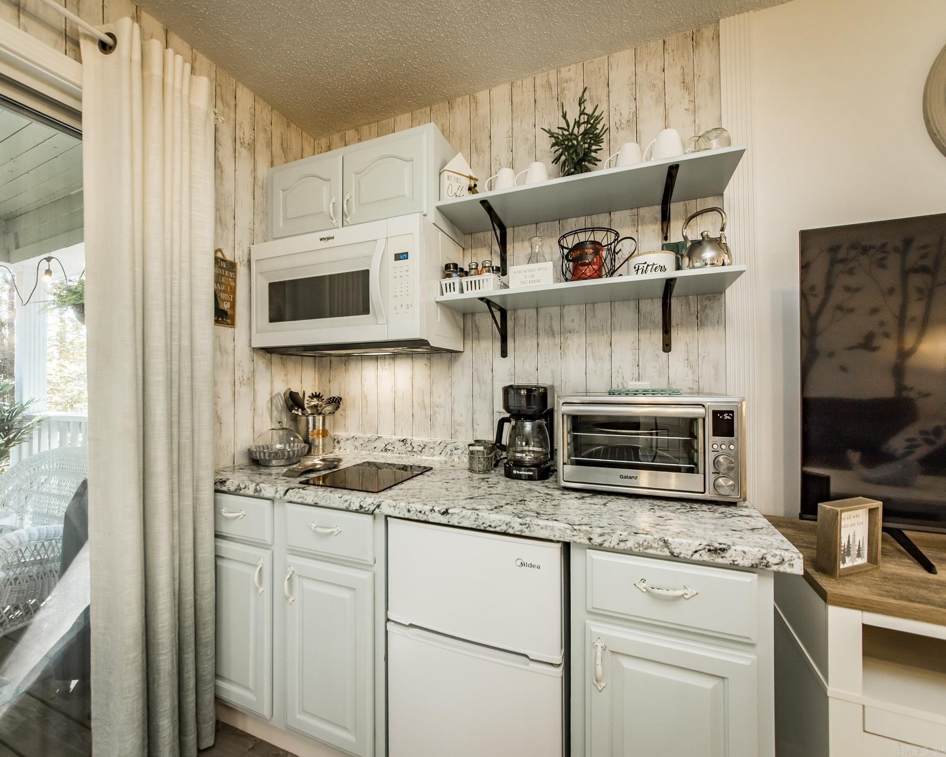 Summerhill Place Condos - Residential