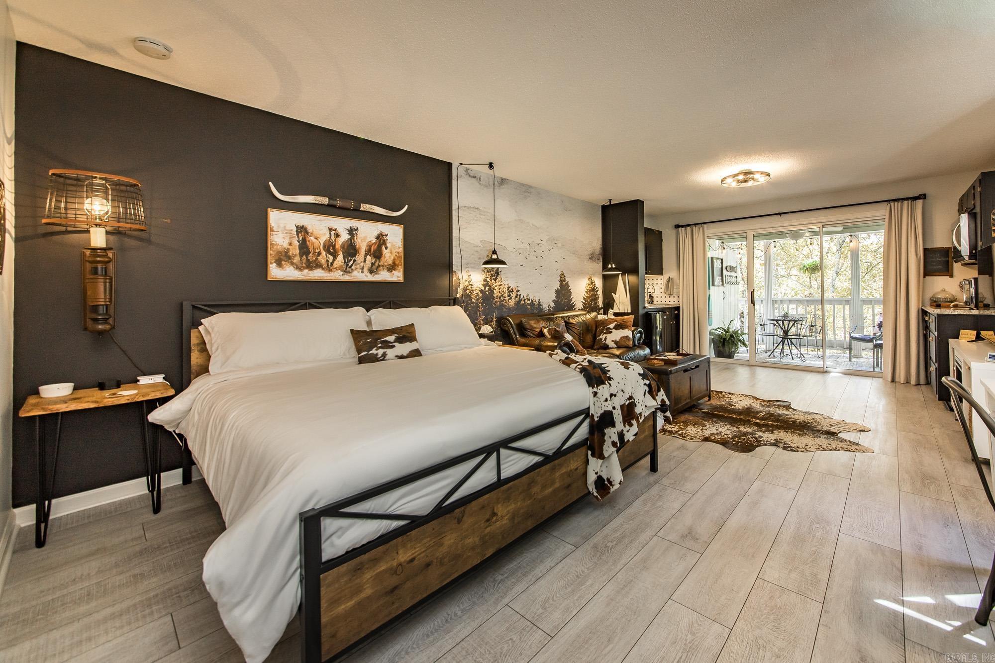 Summerhill Place Condos - Residential