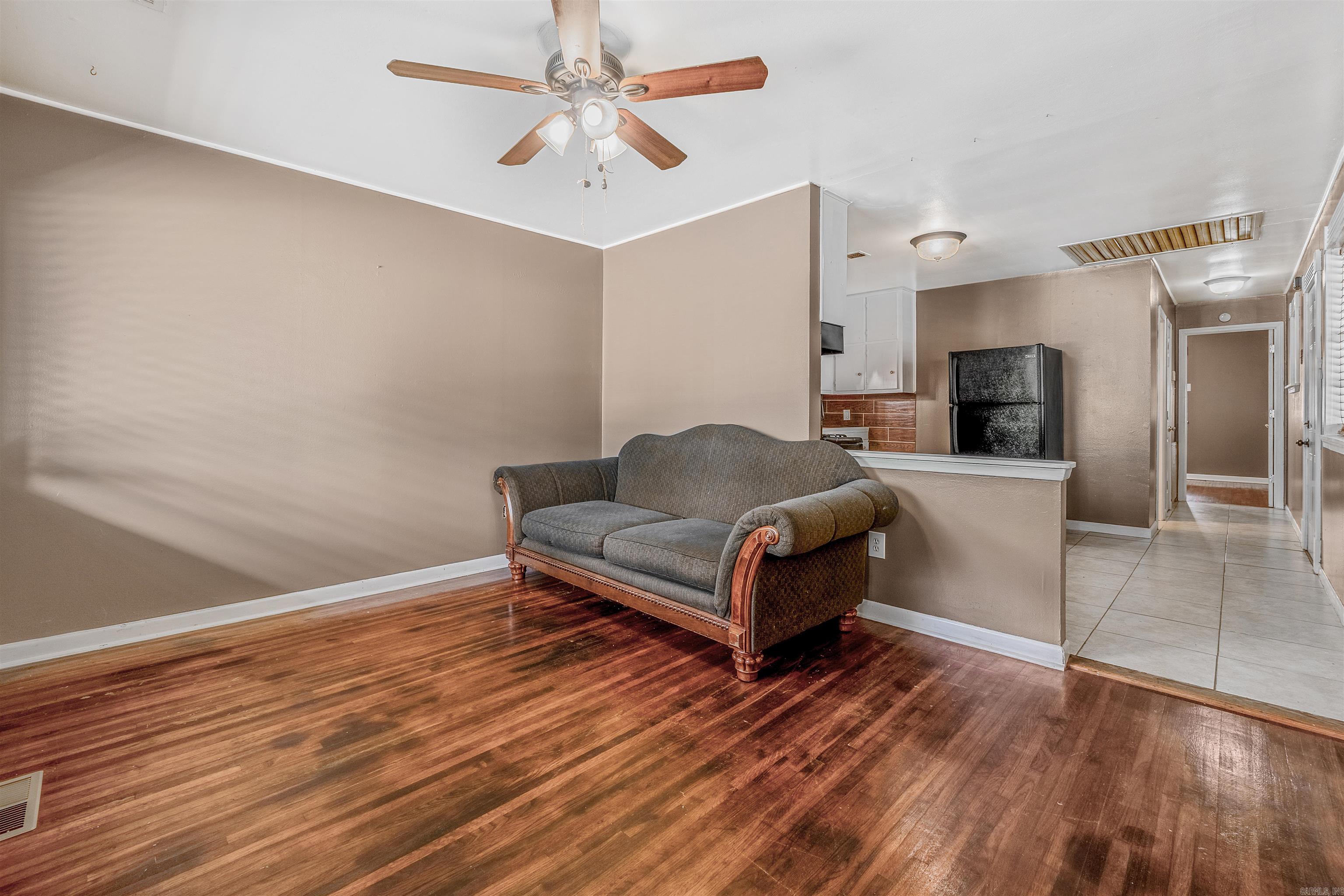 Henrys - Residential Income