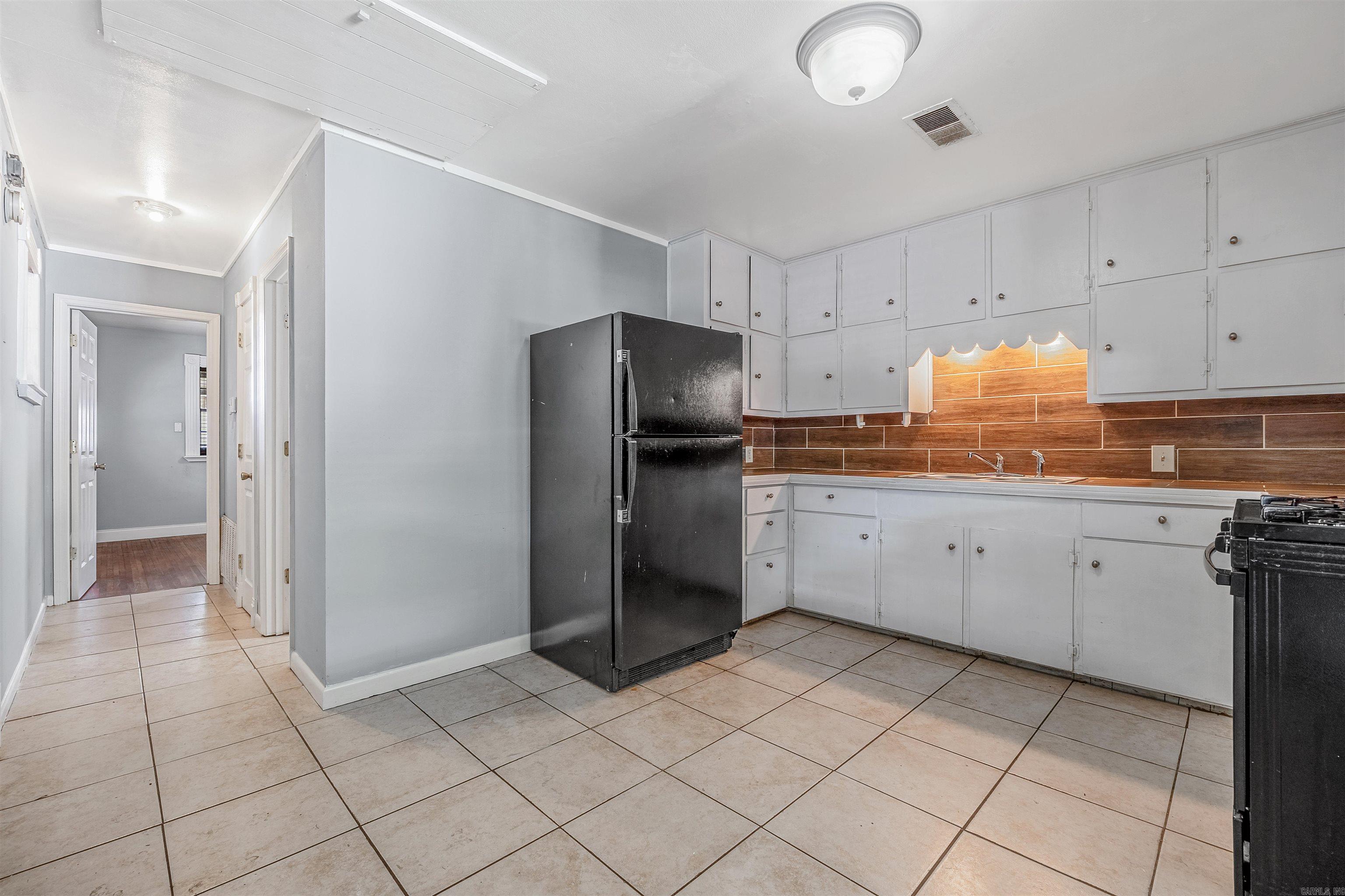 Henrys - Residential Income