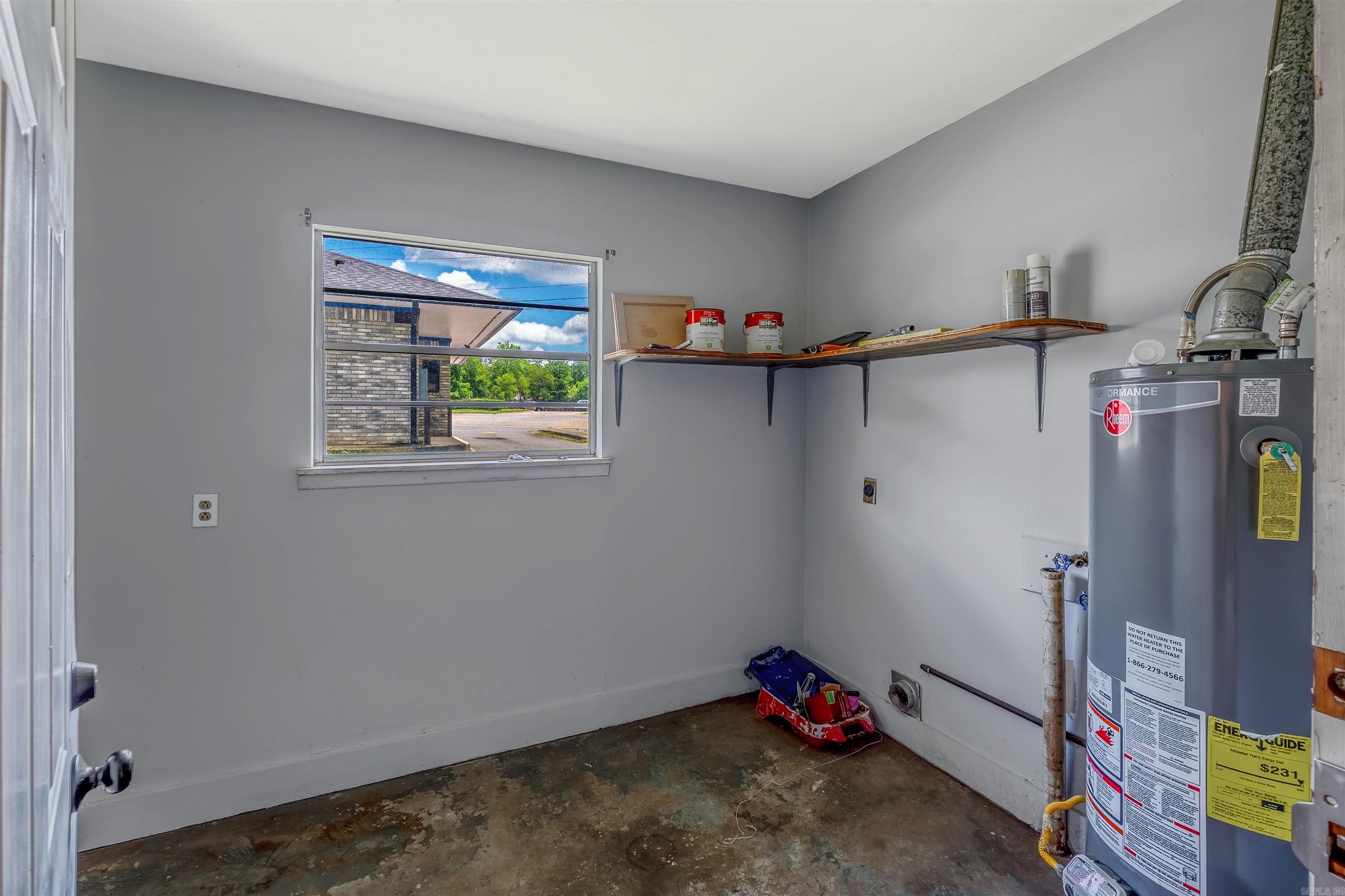 Henrys - Residential Income