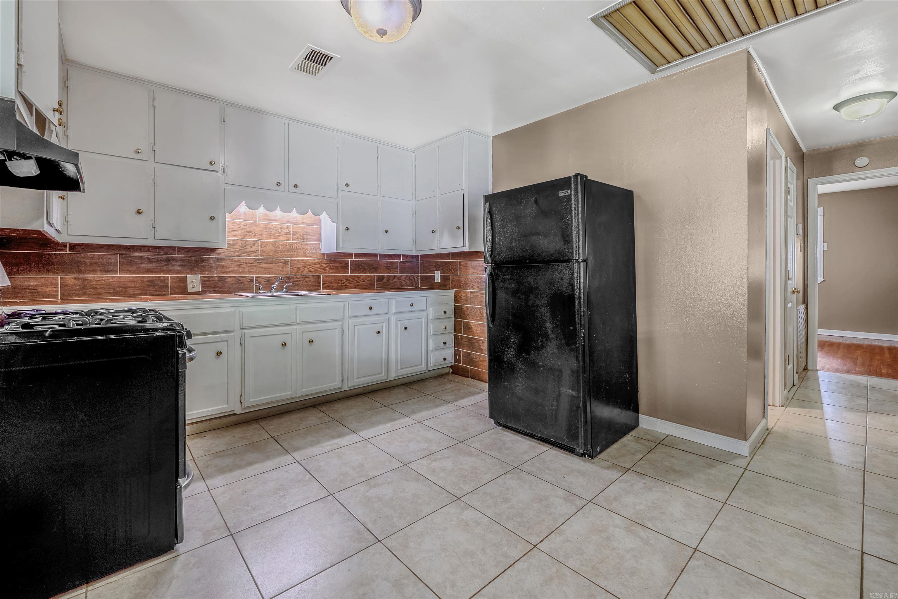 Henrys - Residential Income