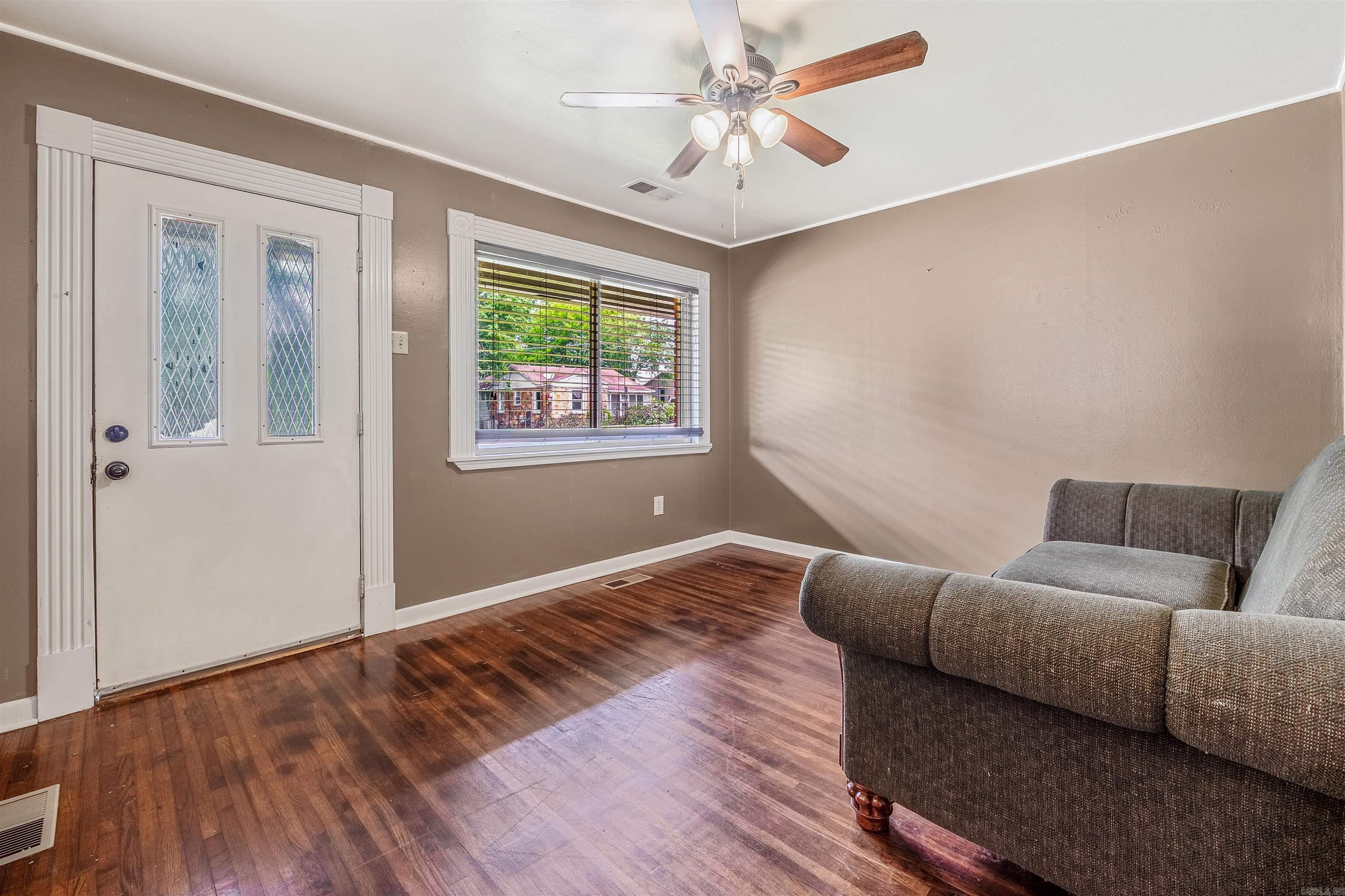 Henrys - Residential Income