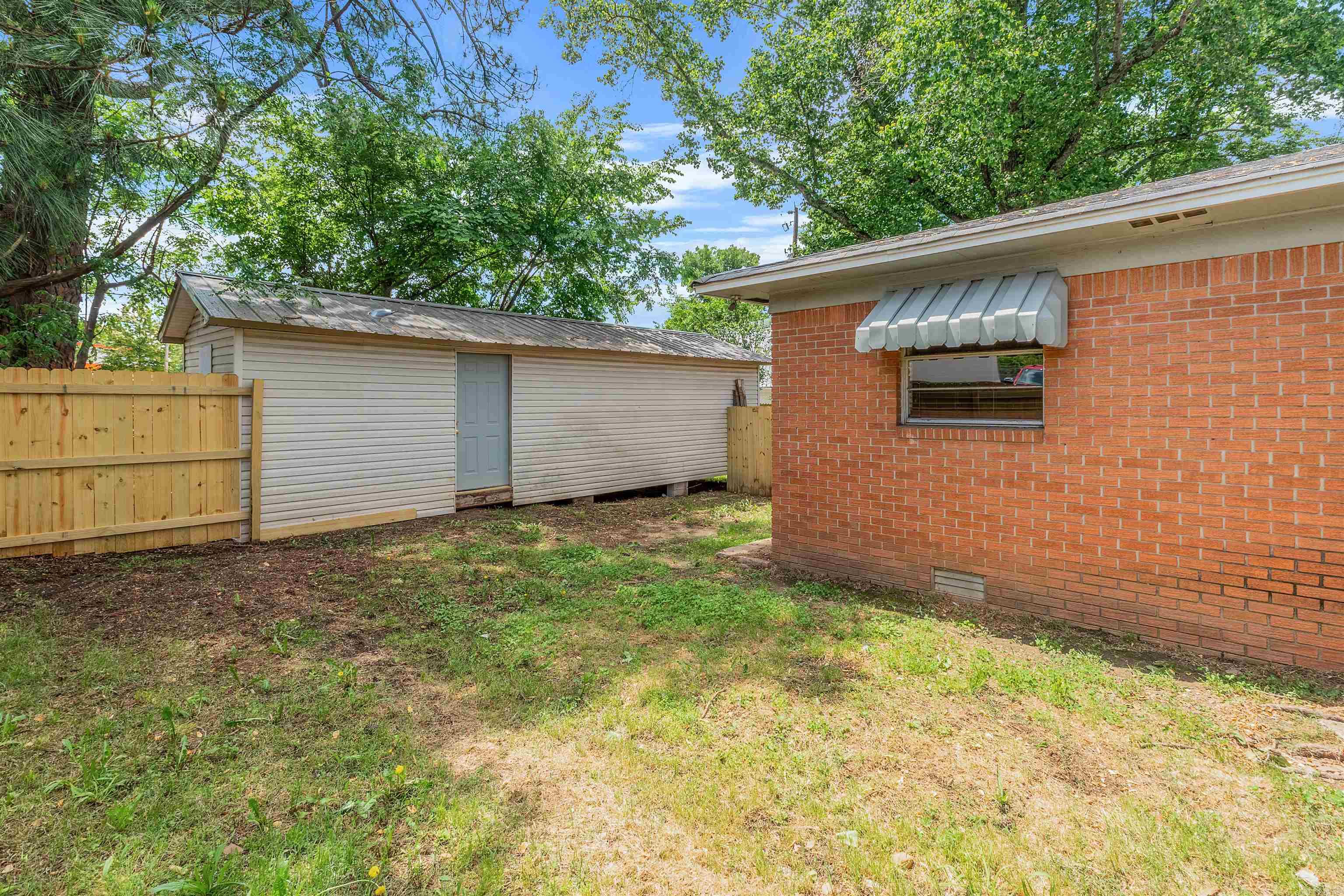 Henrys - Residential Income