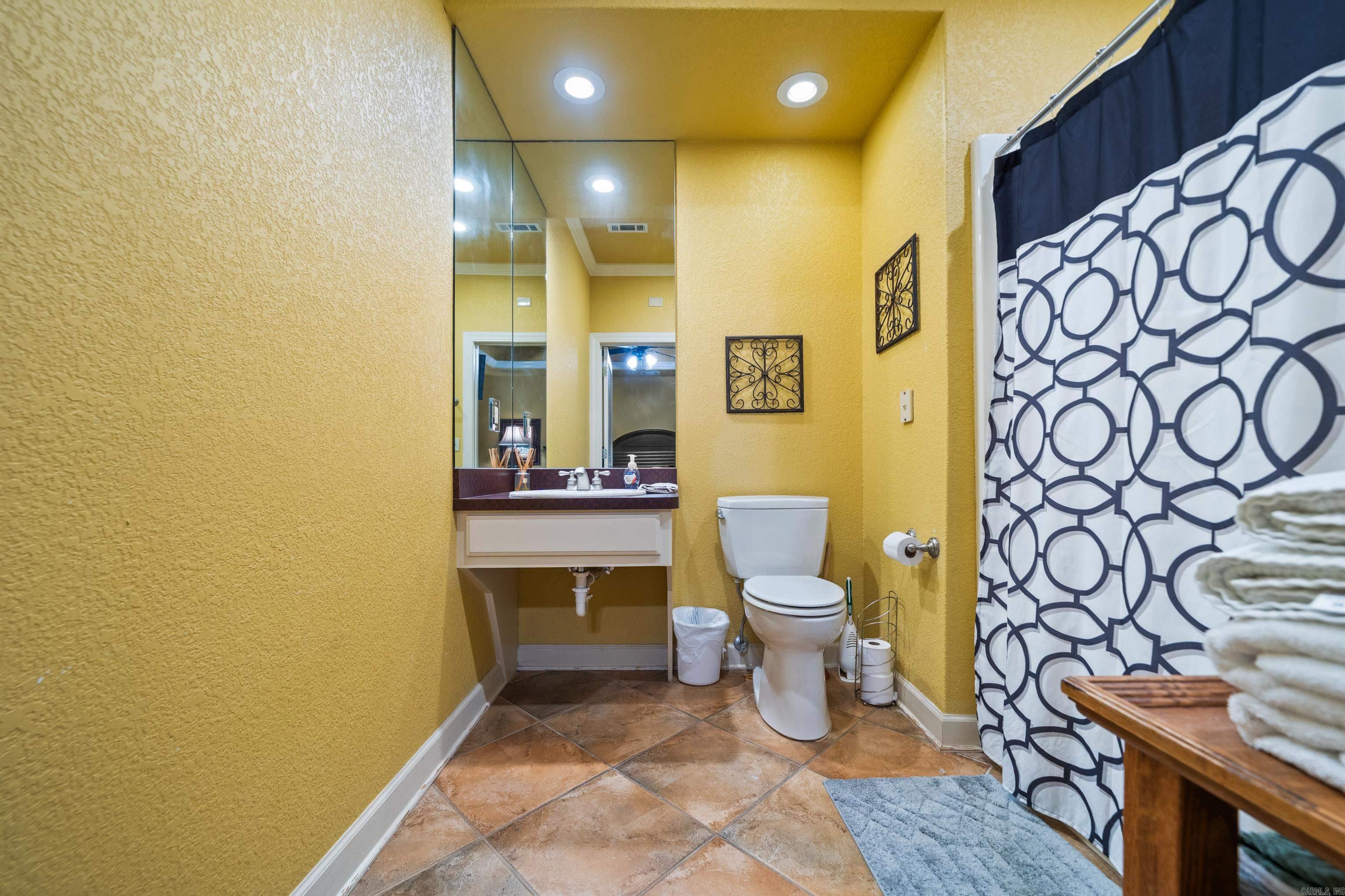 VISTA VILLAS at SUNBAY HPR - Residential