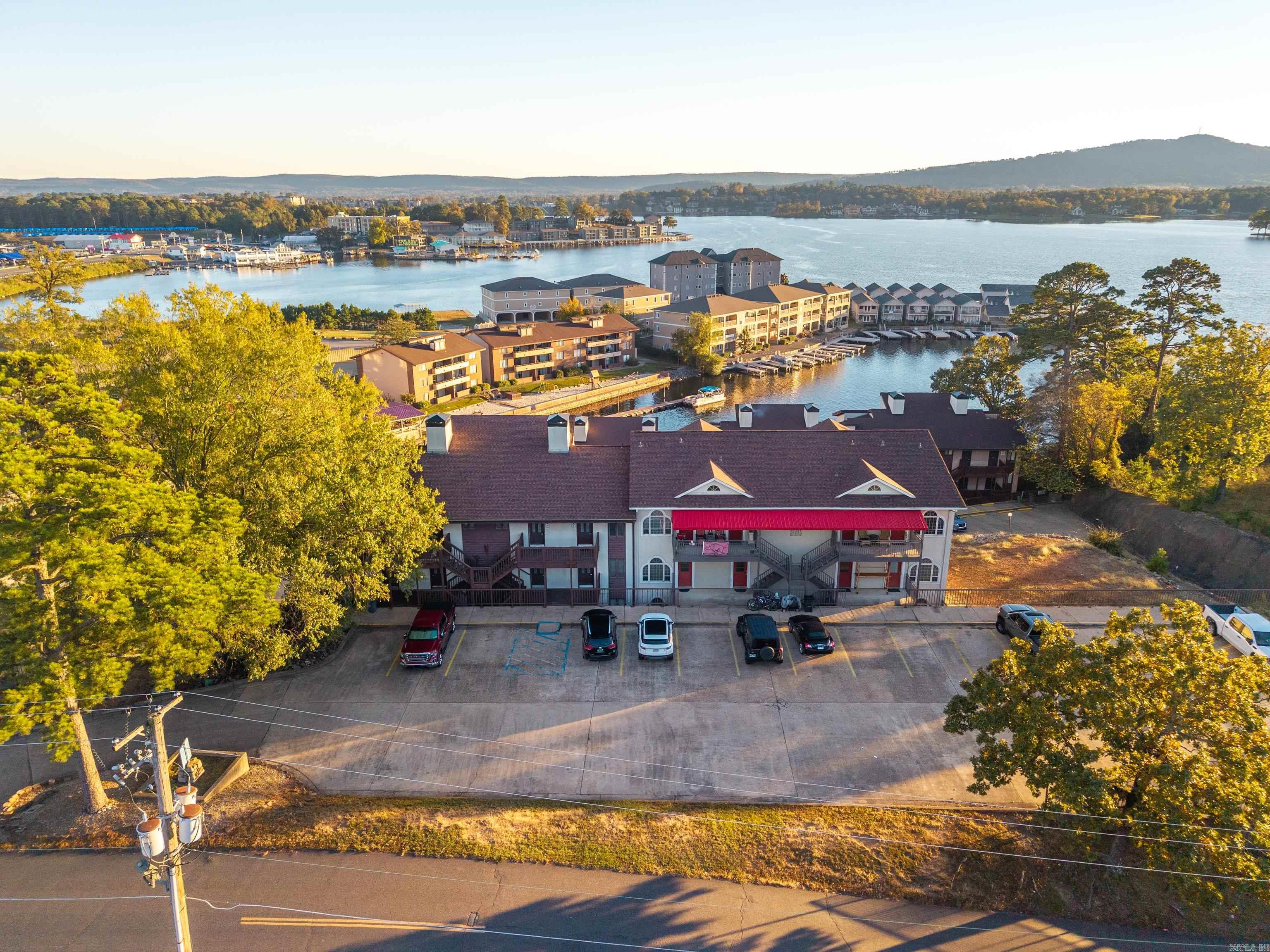 VISTA VILLAS at SUNBAY HPR - Residential