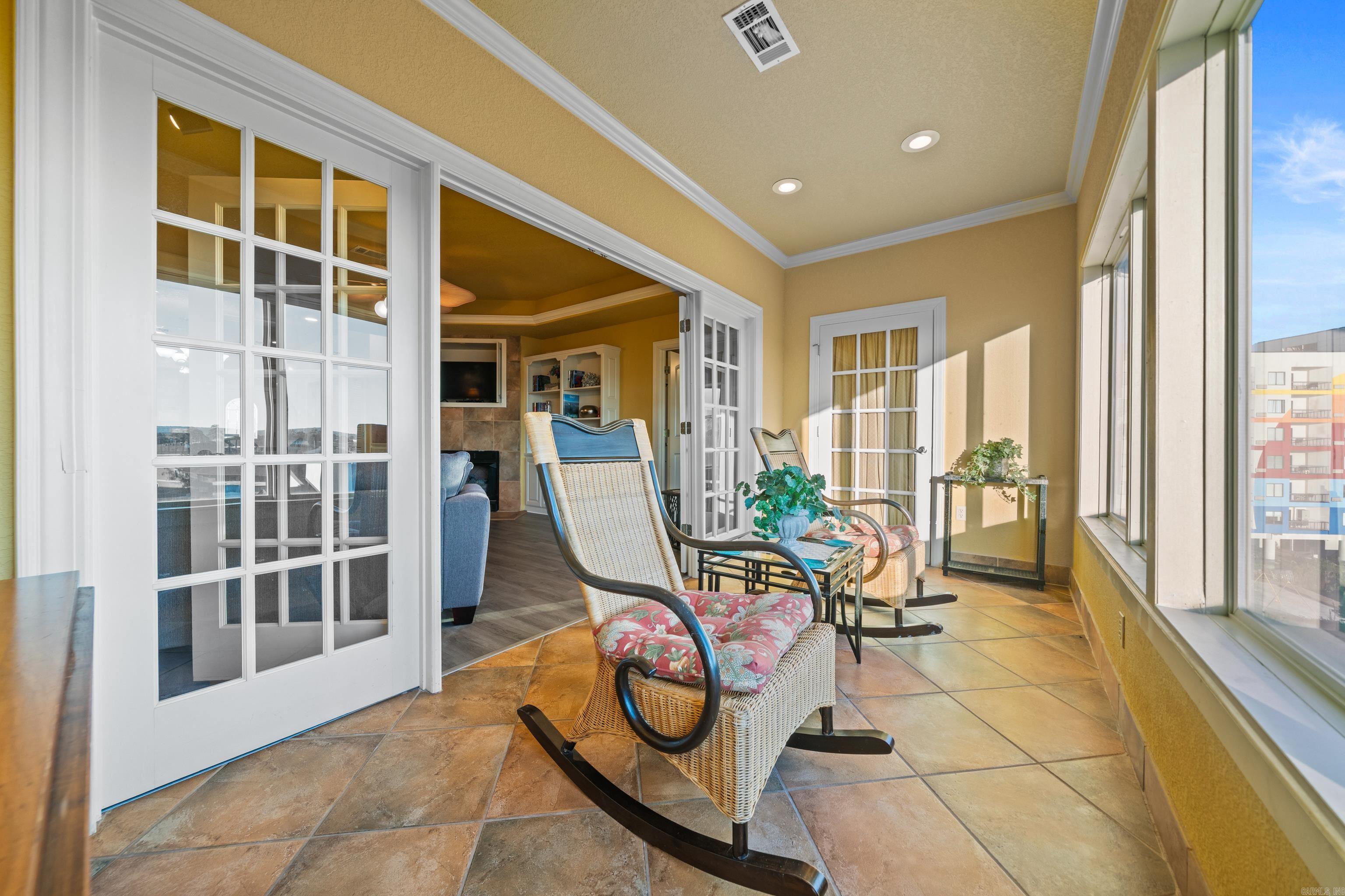 VISTA VILLAS at SUNBAY HPR - Residential