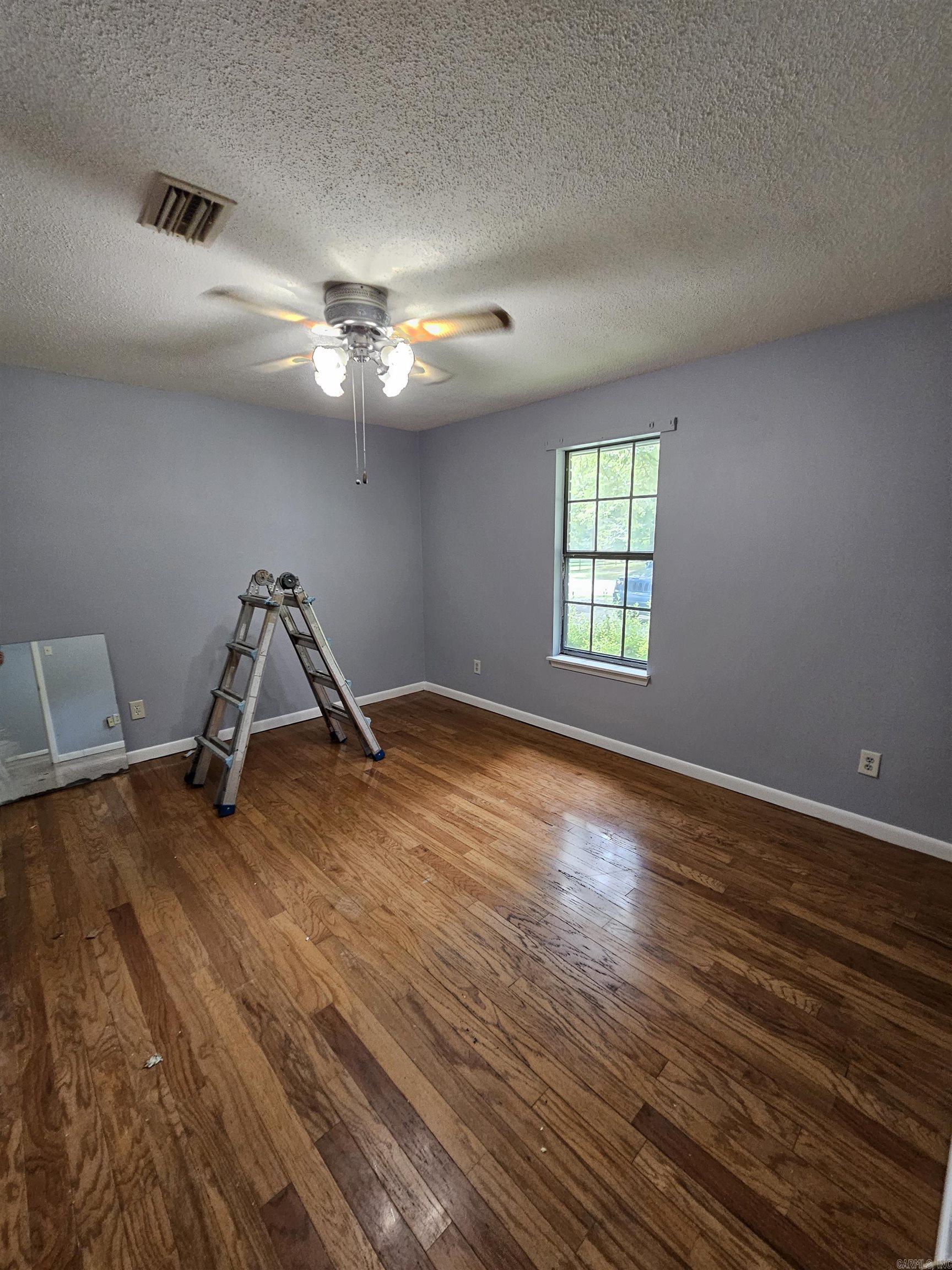 Not in Subdivision - Residential Lease