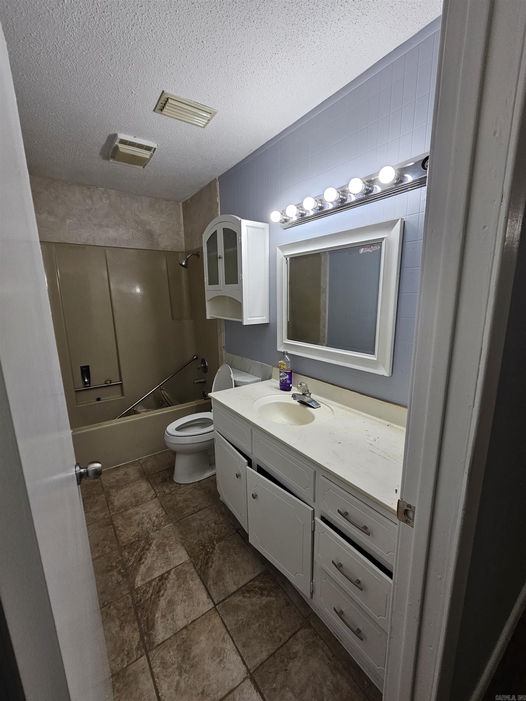 Not in Subdivision - Residential Lease