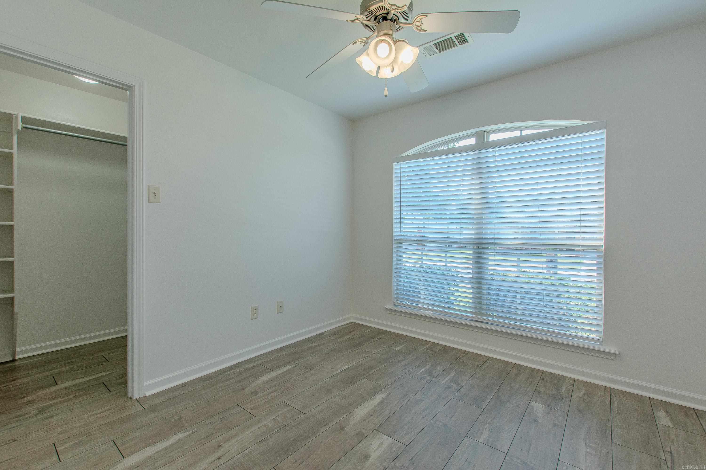 CARRIAGE COURT L - Residential