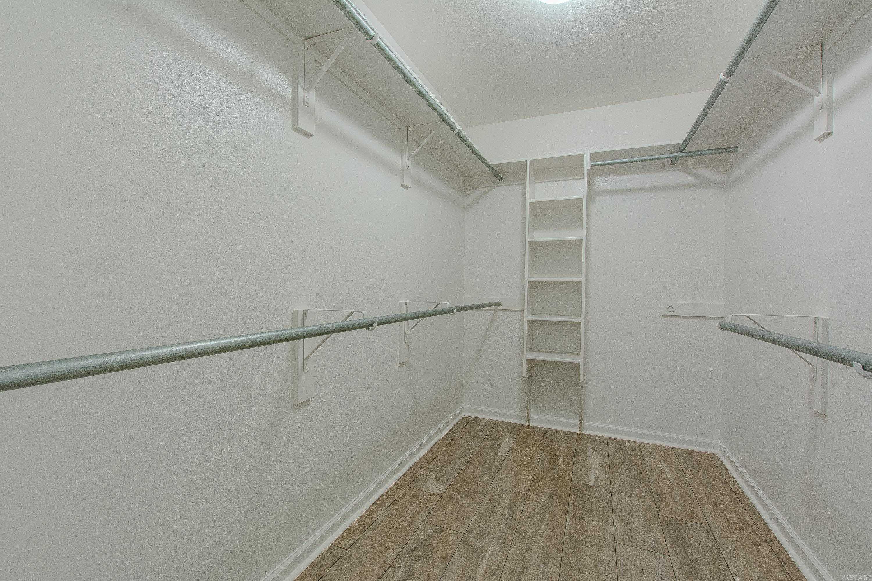 CARRIAGE COURT L - Residential