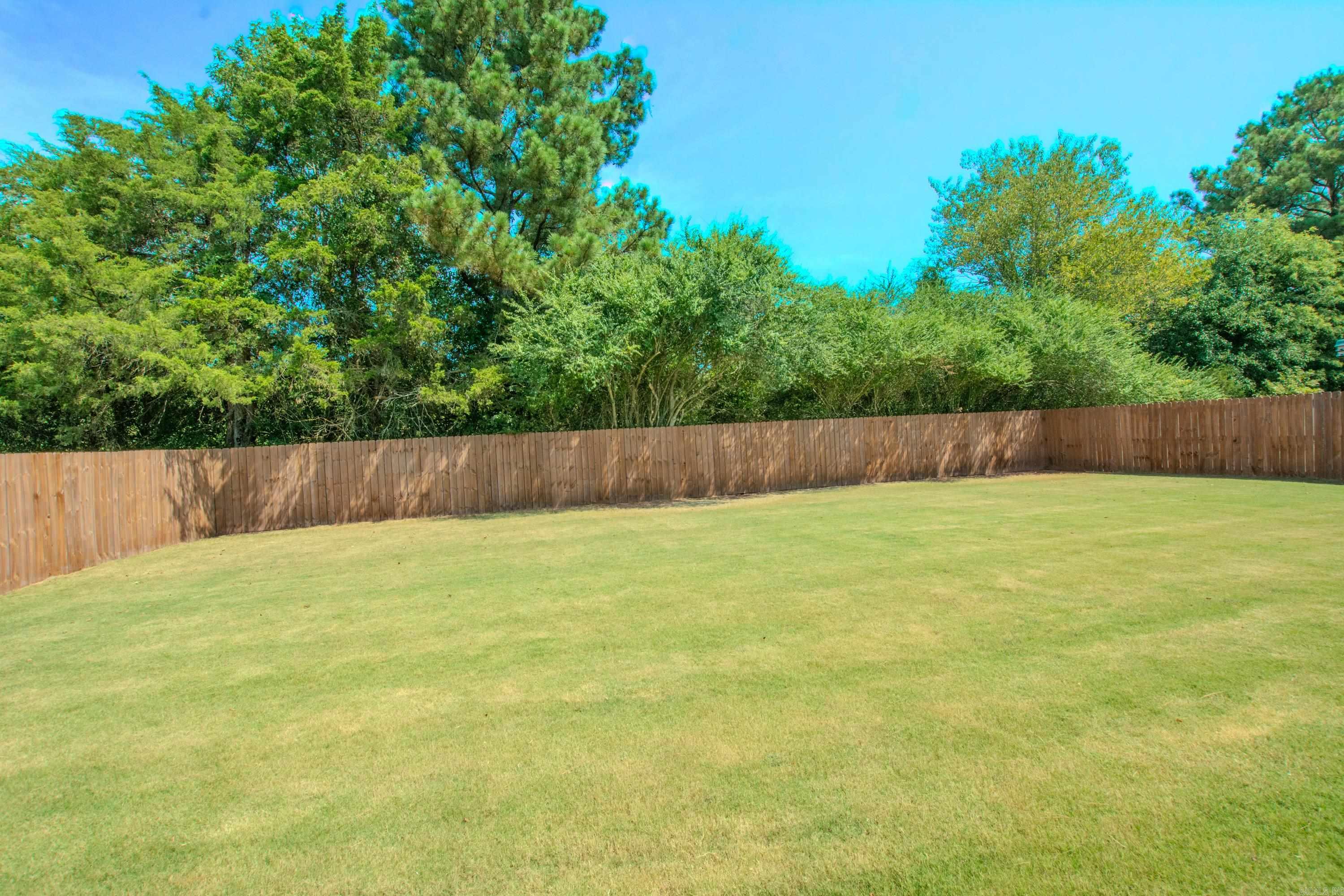 CARRIAGE COURT L - Residential