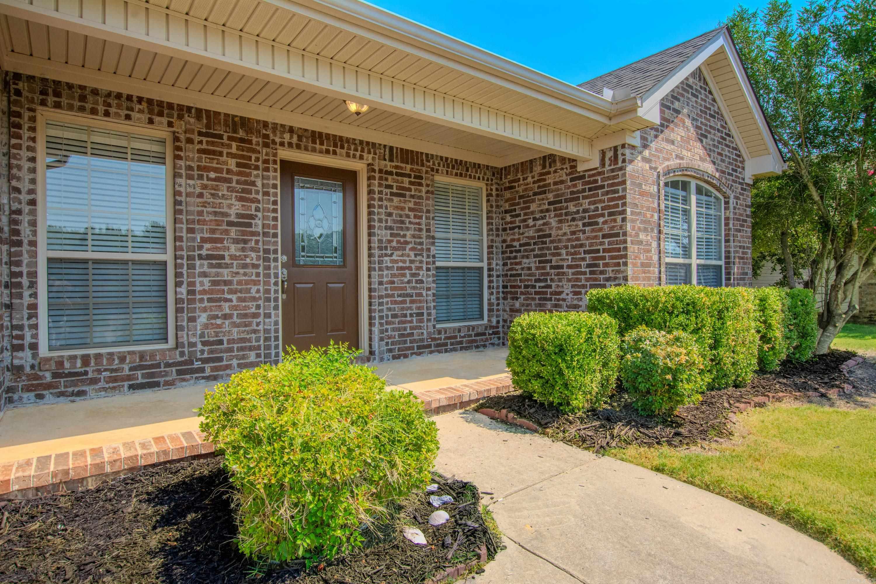 CARRIAGE COURT L - Residential