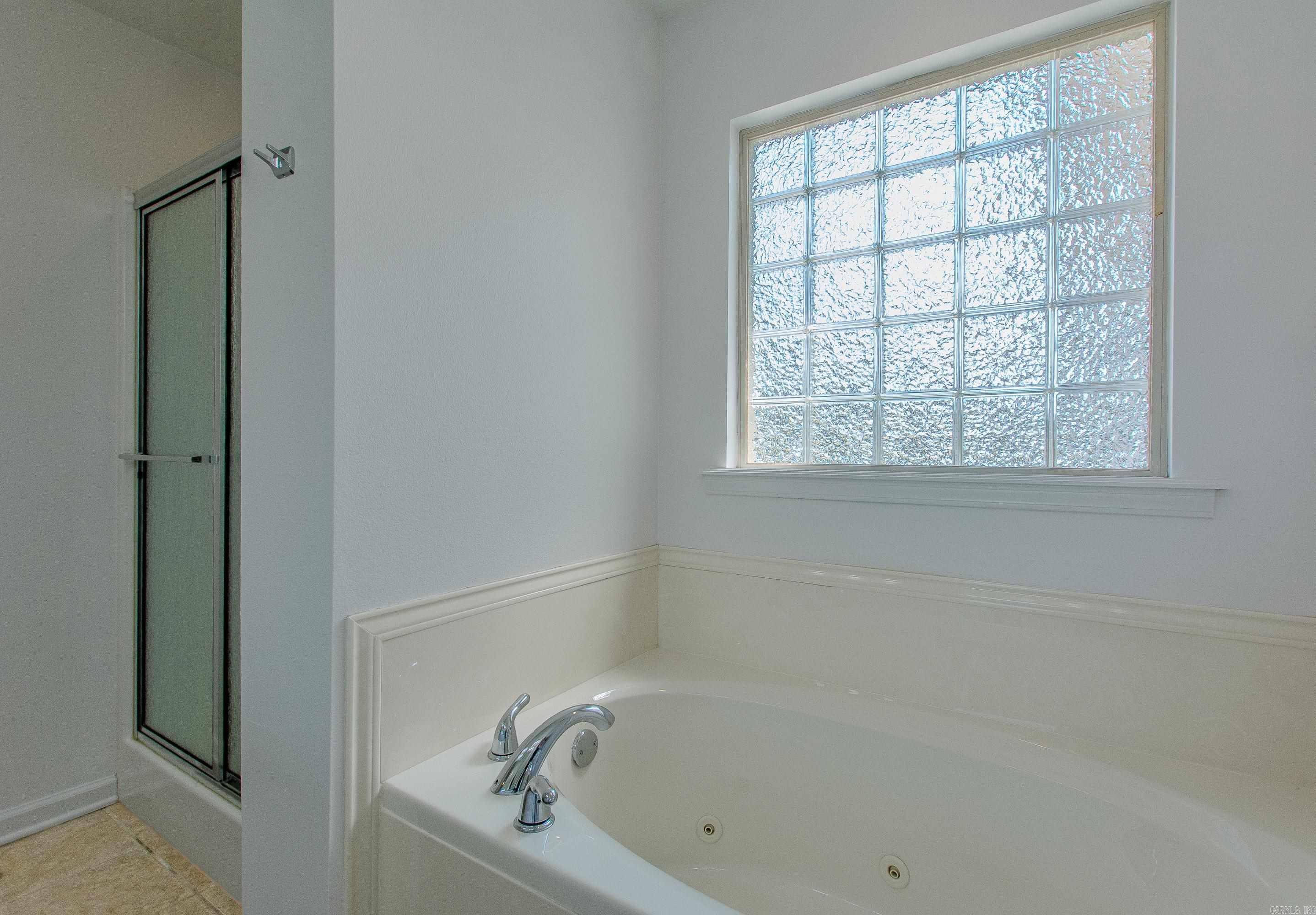 CARRIAGE COURT L - Residential