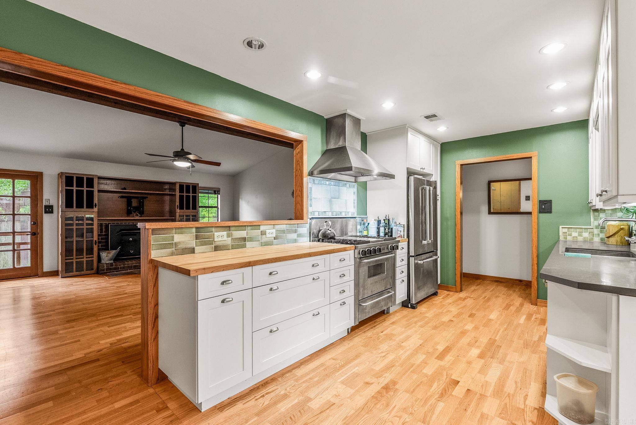 Golden Meadows - Residential