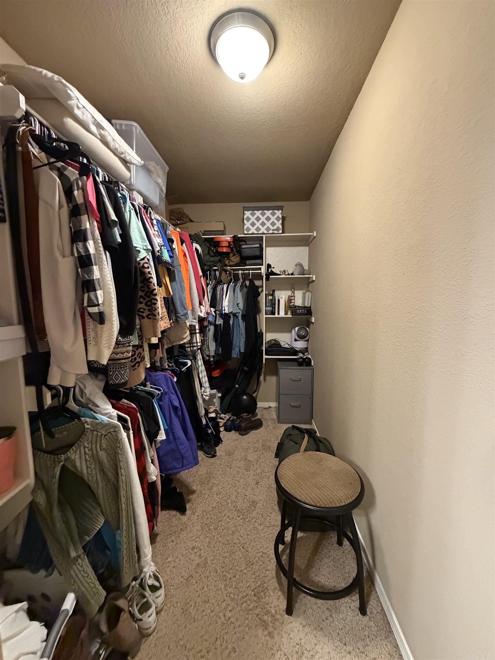 STONEHENGE PLACE - Residential