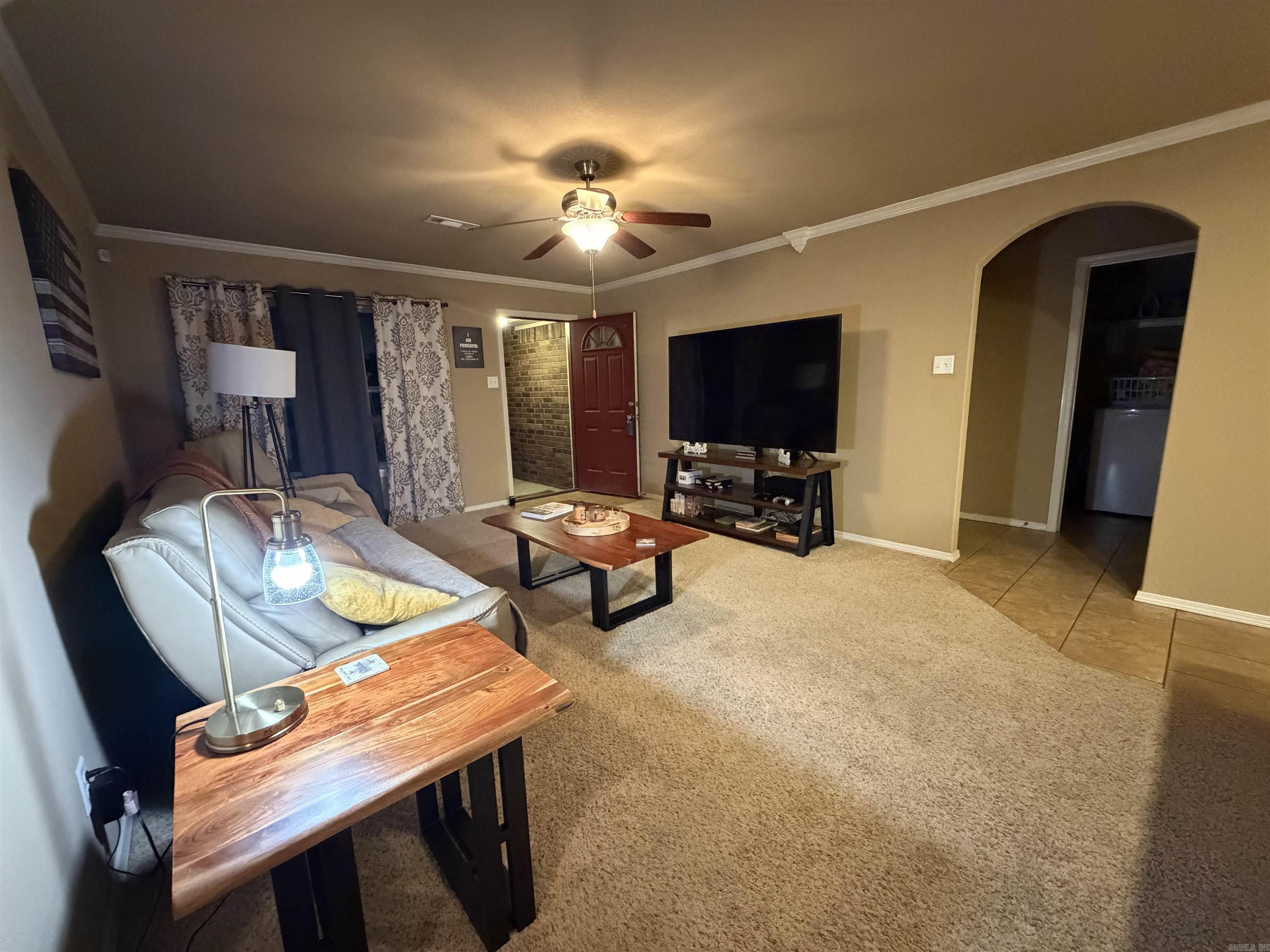 STONEHENGE PLACE - Residential