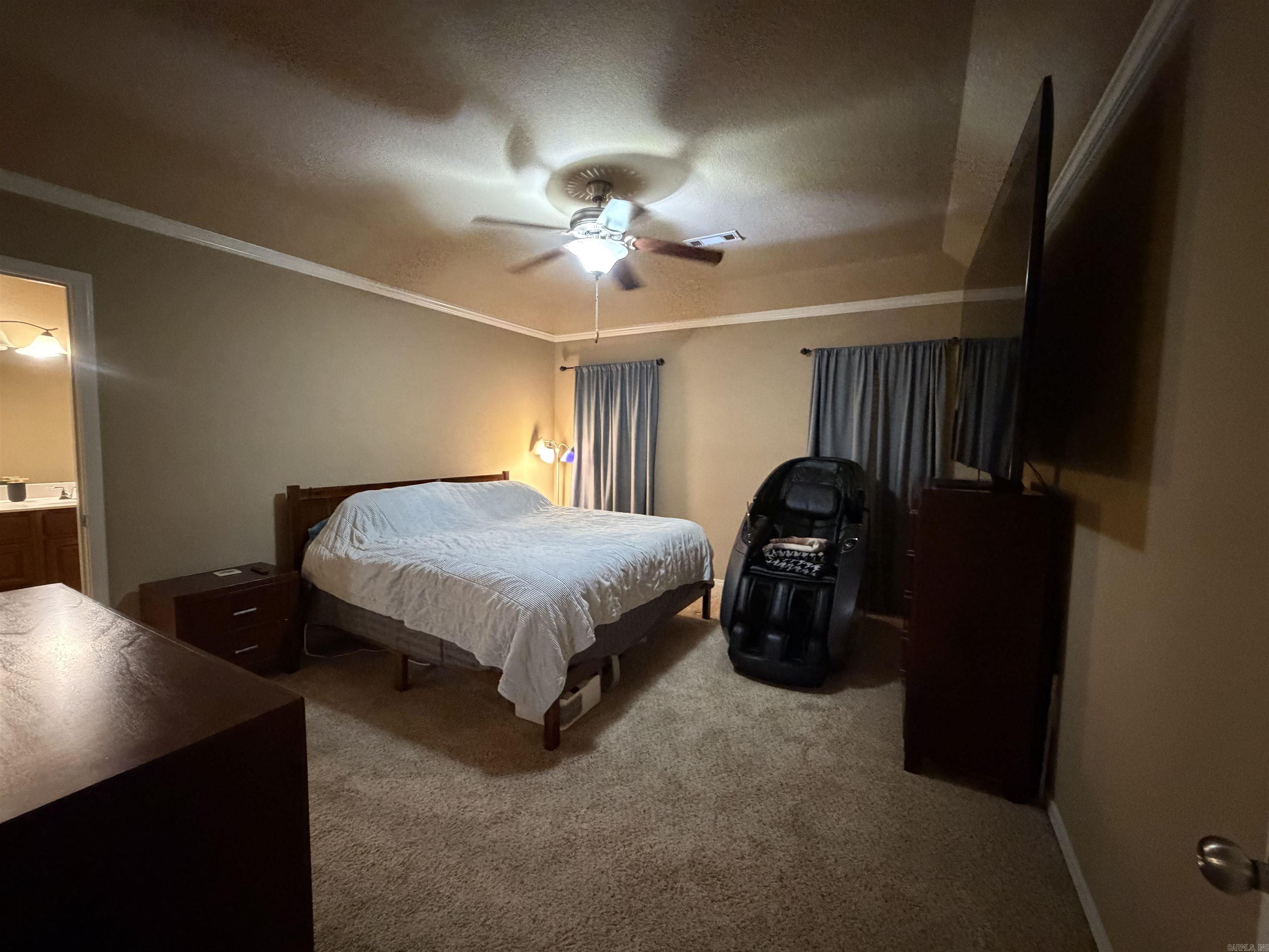 STONEHENGE PLACE - Residential