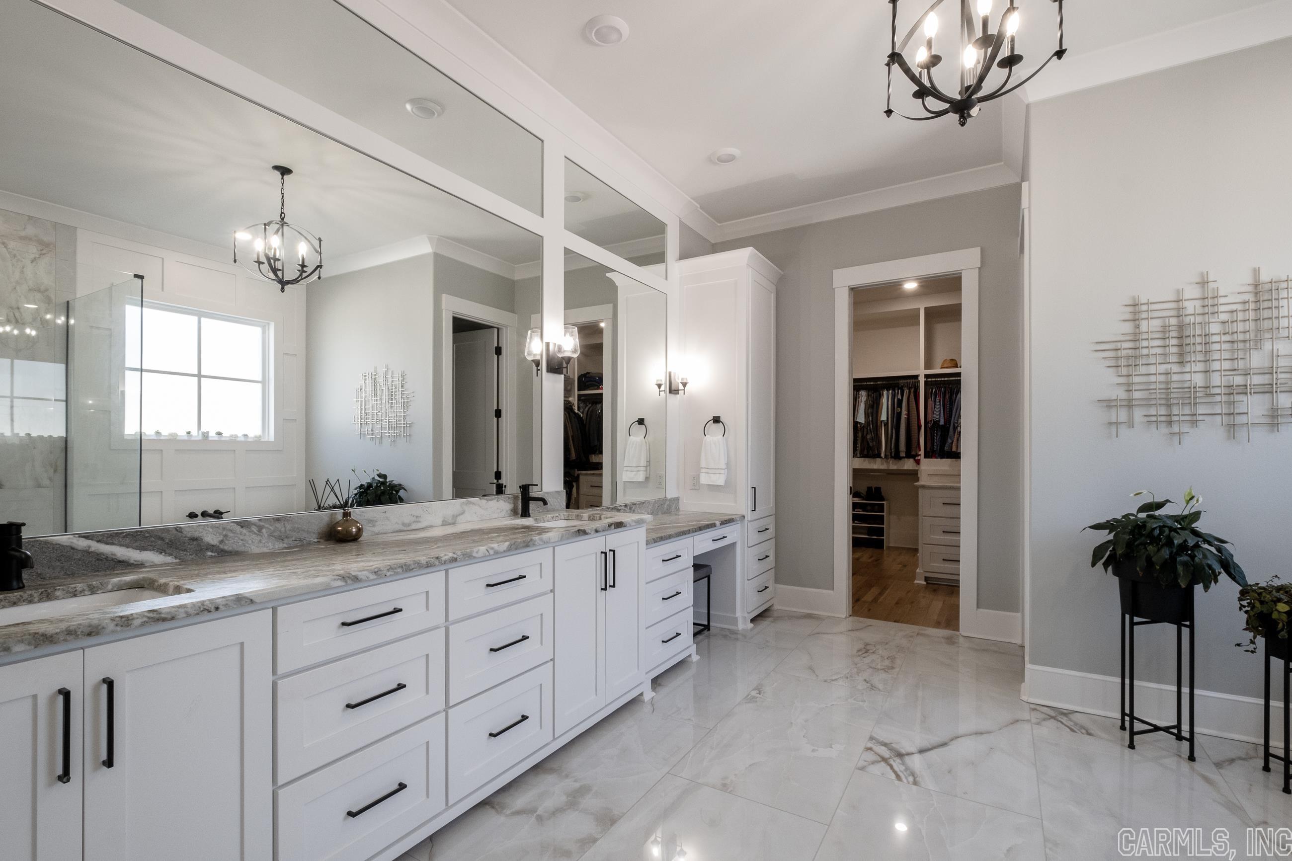 CHENAL VALLEY "FALSTONE COURT" - Residential