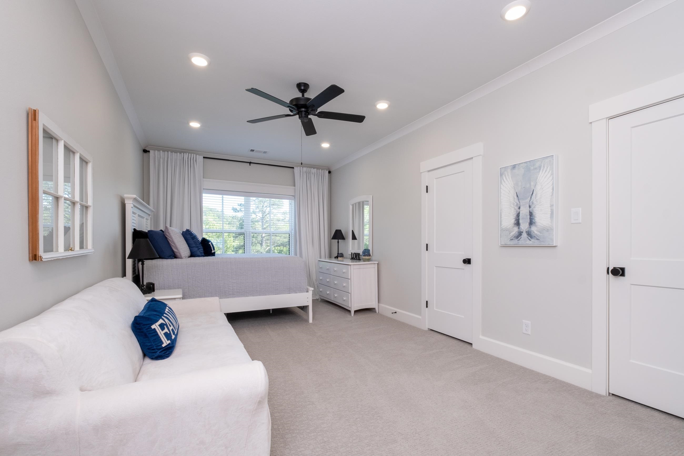 CHENAL VALLEY "FALSTONE COURT" - Residential