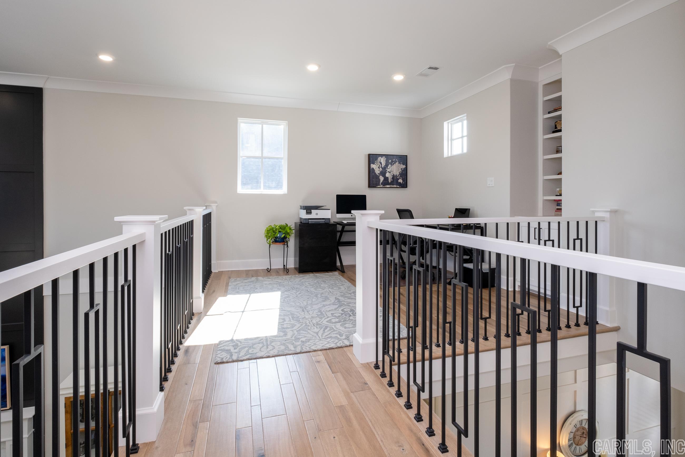 CHENAL VALLEY "FALSTONE COURT" - Residential