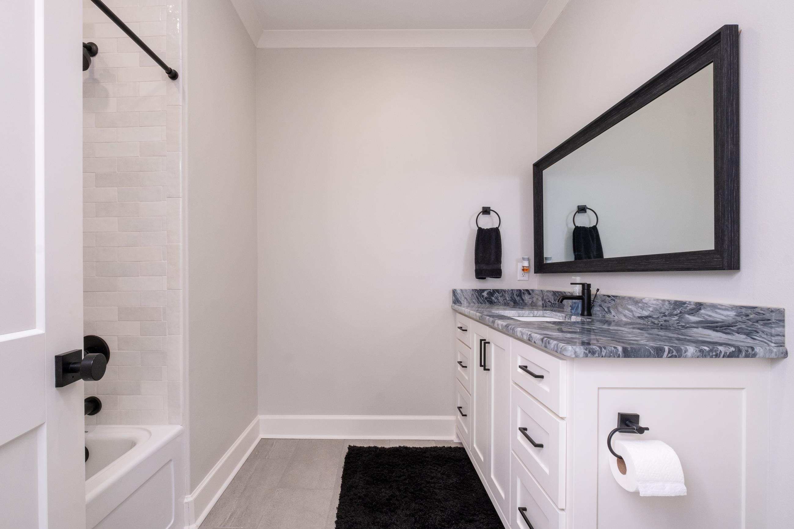 CHENAL VALLEY "FALSTONE COURT" - Residential