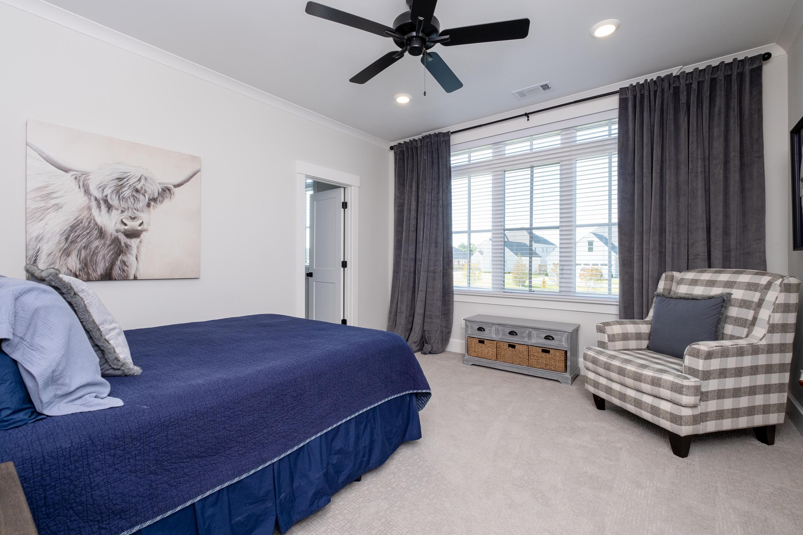 CHENAL VALLEY "FALSTONE COURT" - Residential