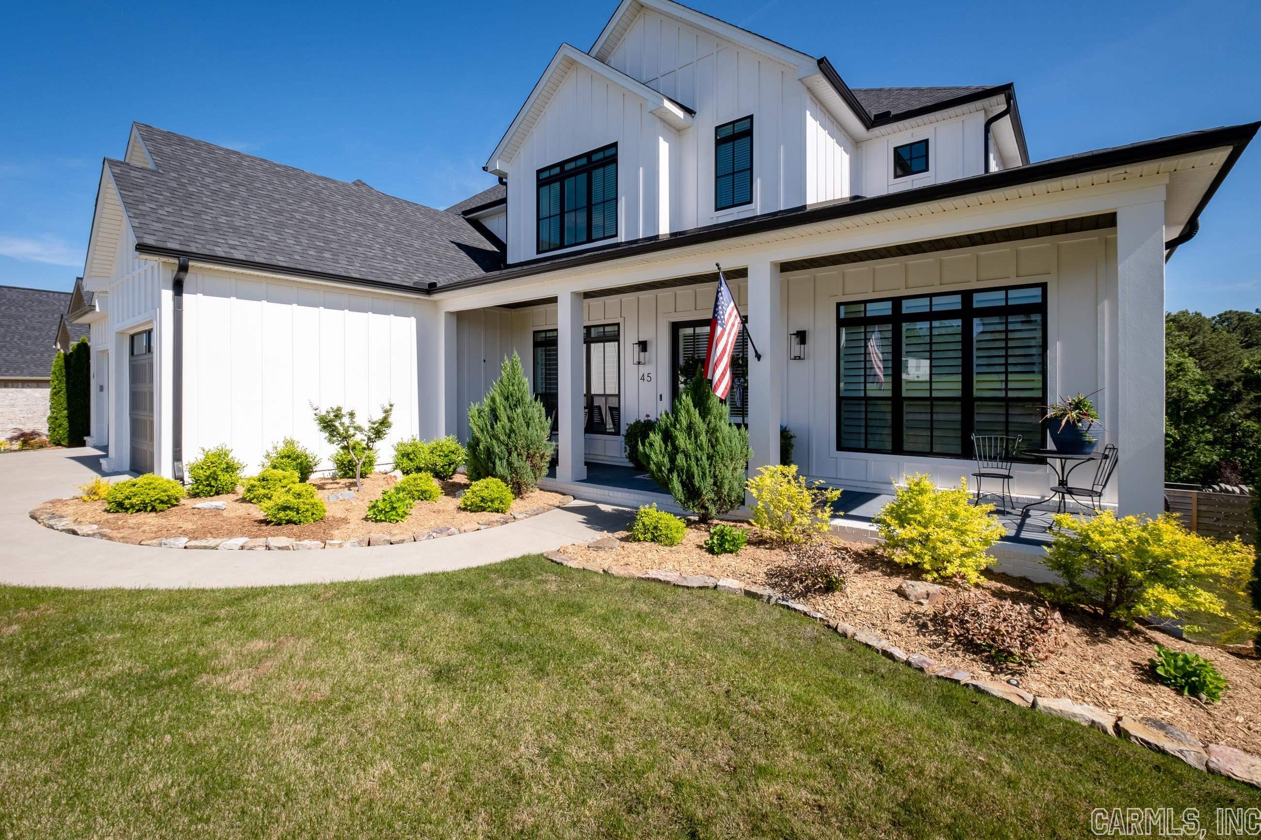 CHENAL VALLEY "FALSTONE COURT" - Residential