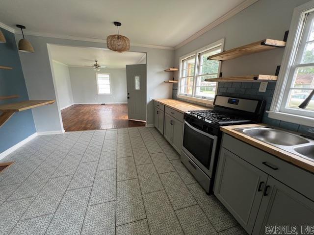 Rosa Smith - Residential