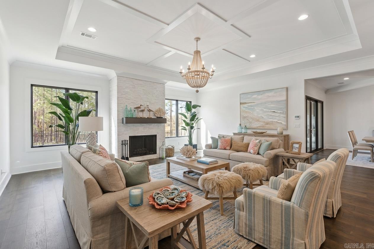 CHENAL VALLEY HALLEN COURT - Residential