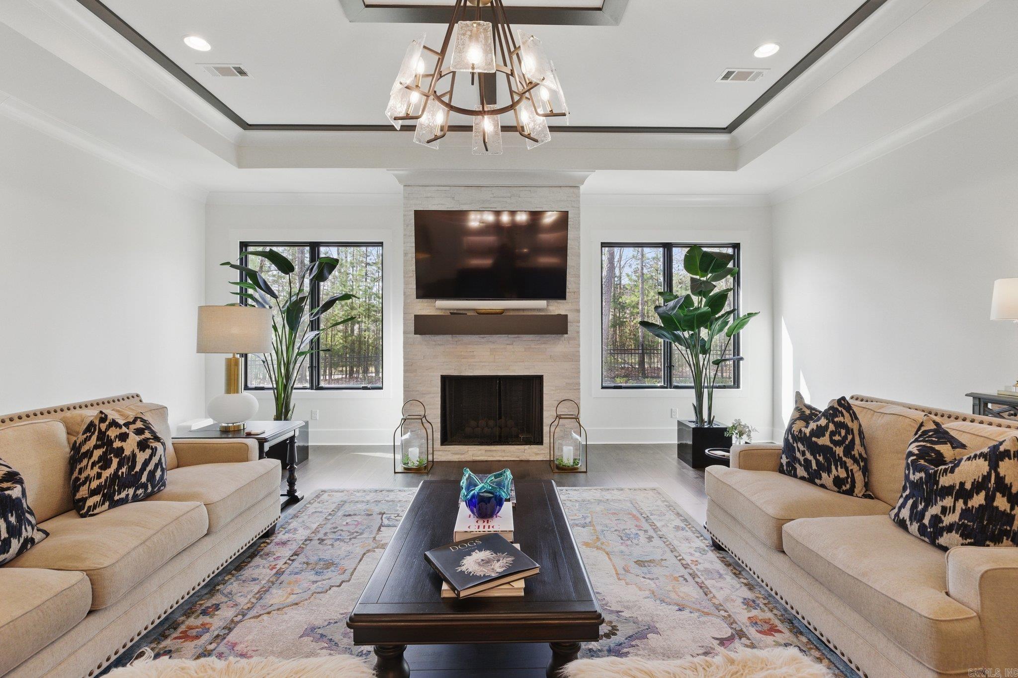 CHENAL VALLEY HALLEN COURT - Residential