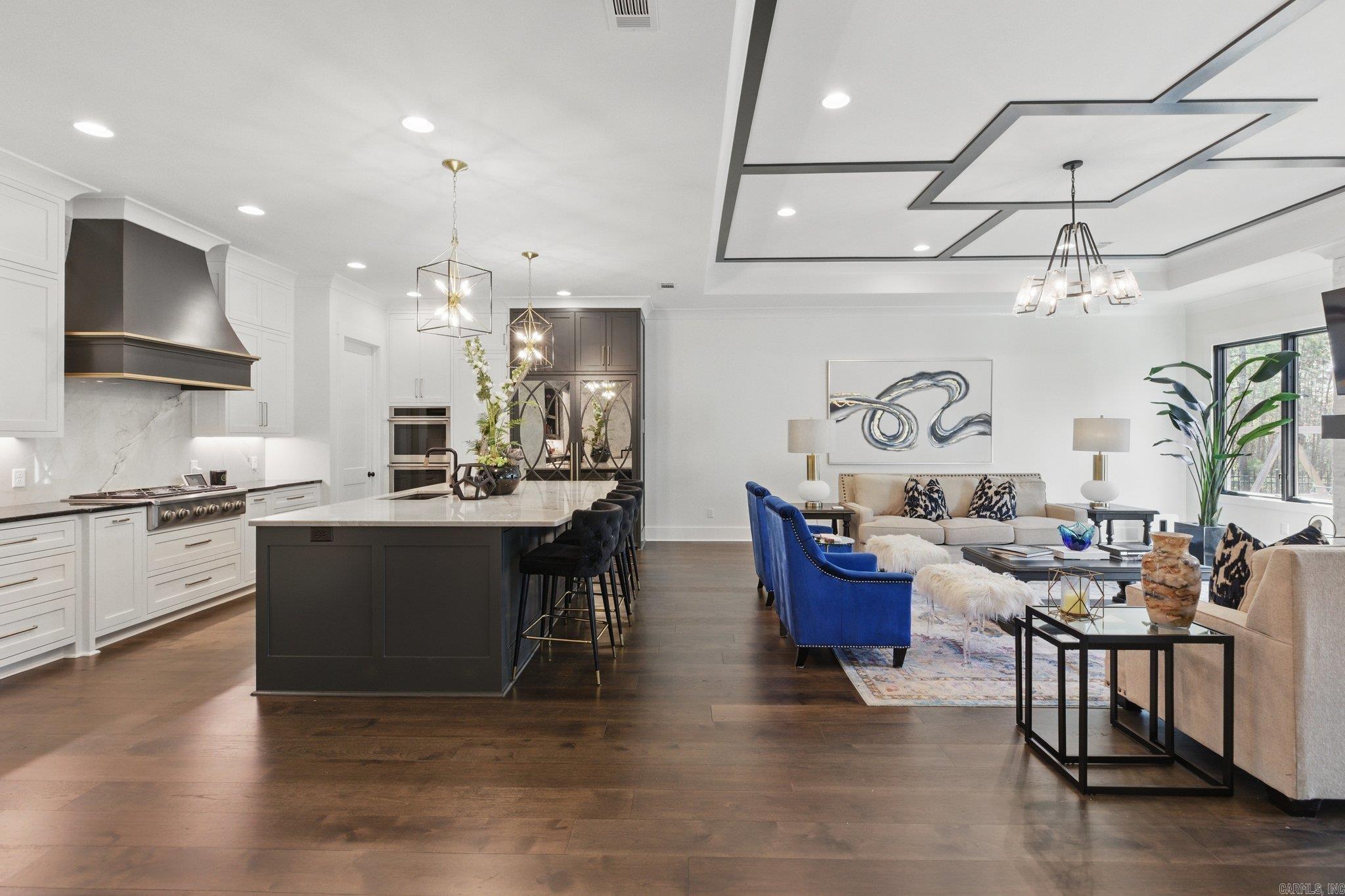 CHENAL VALLEY HALLEN COURT - Residential