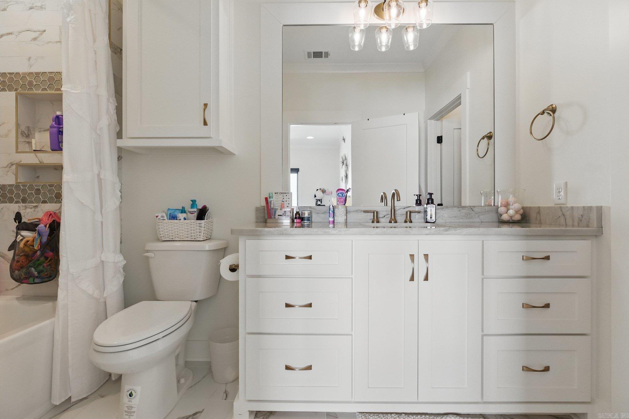 CHENAL VALLEY HALLEN COURT - Residential