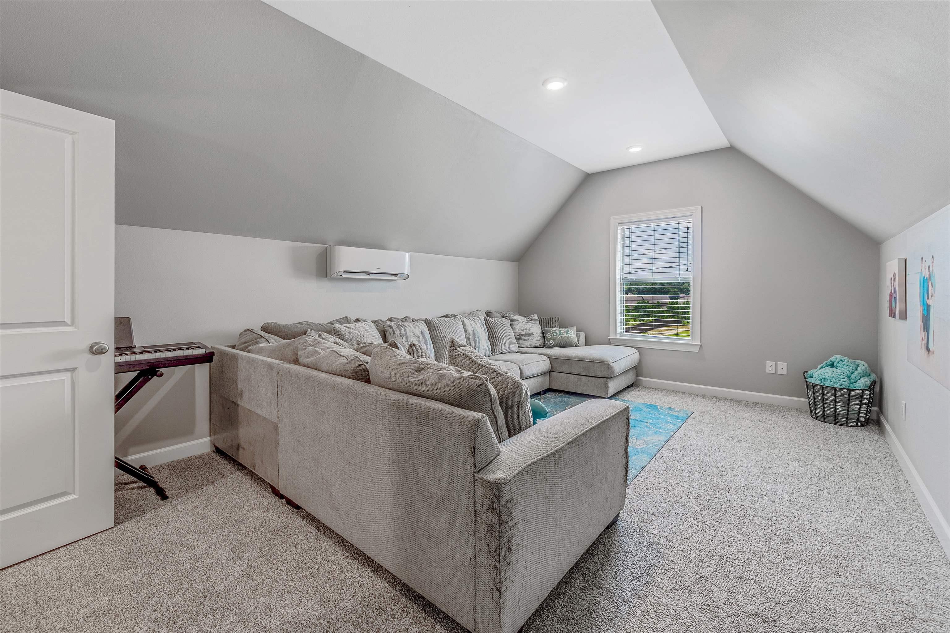 STONEHILL - Residential