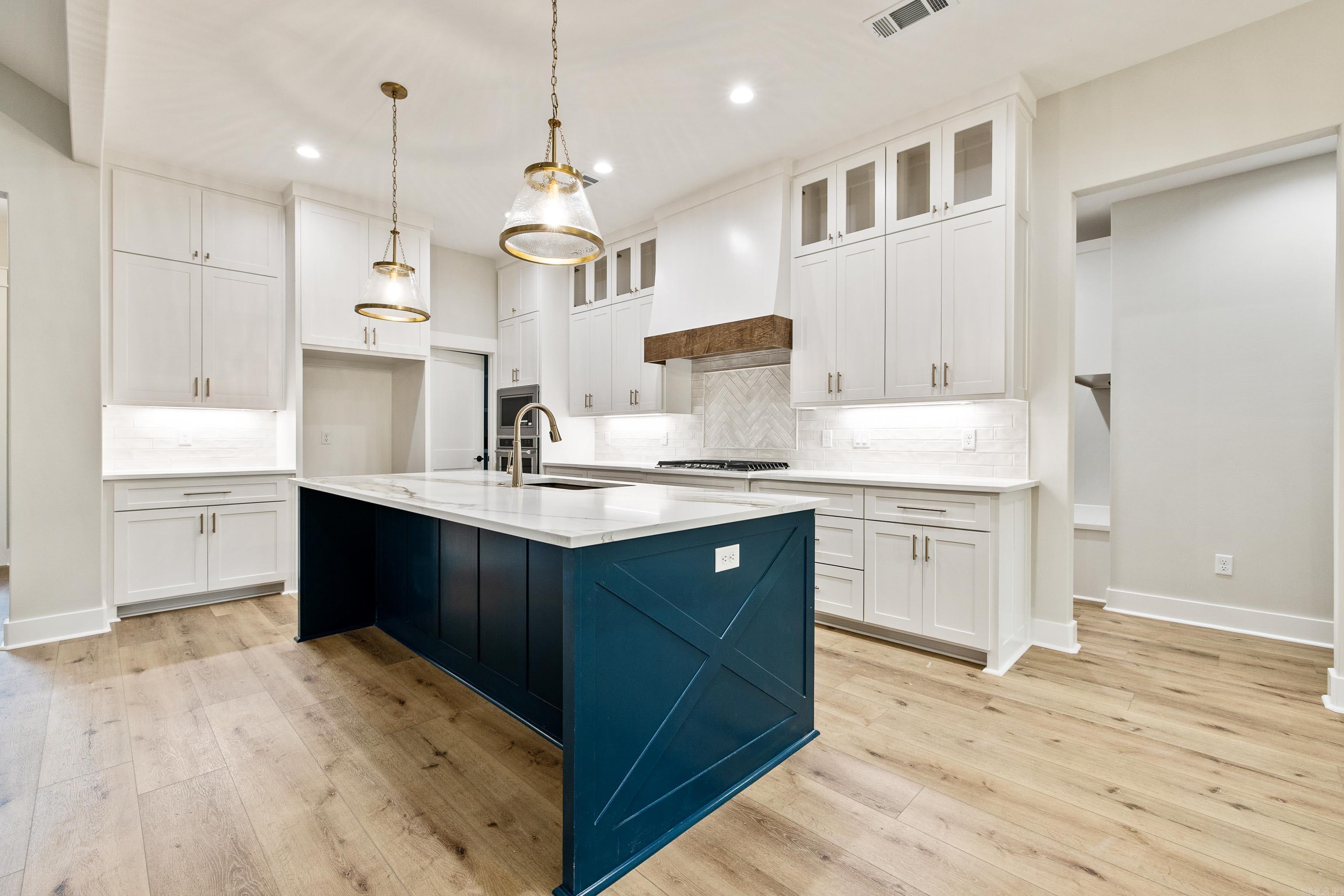 BIG ROCK ESTATES - Residential