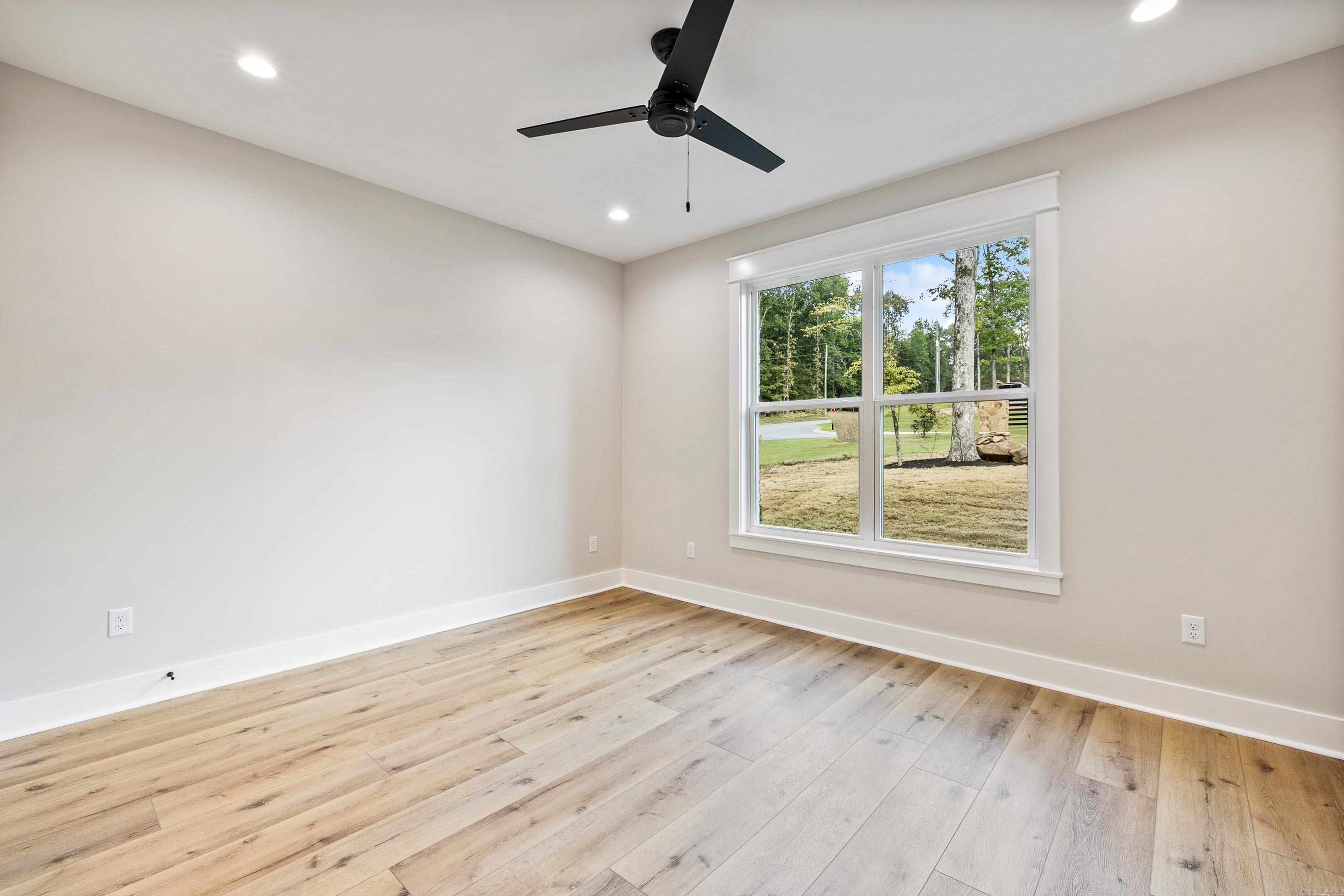 BIG ROCK ESTATES - Residential