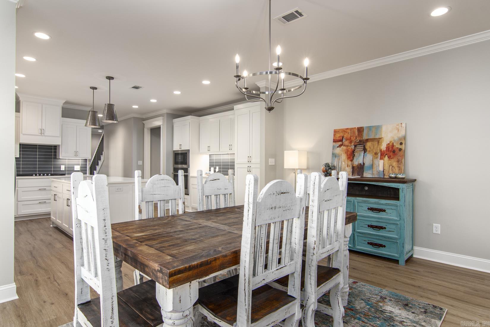 EDGEWOOD PARK - Residential