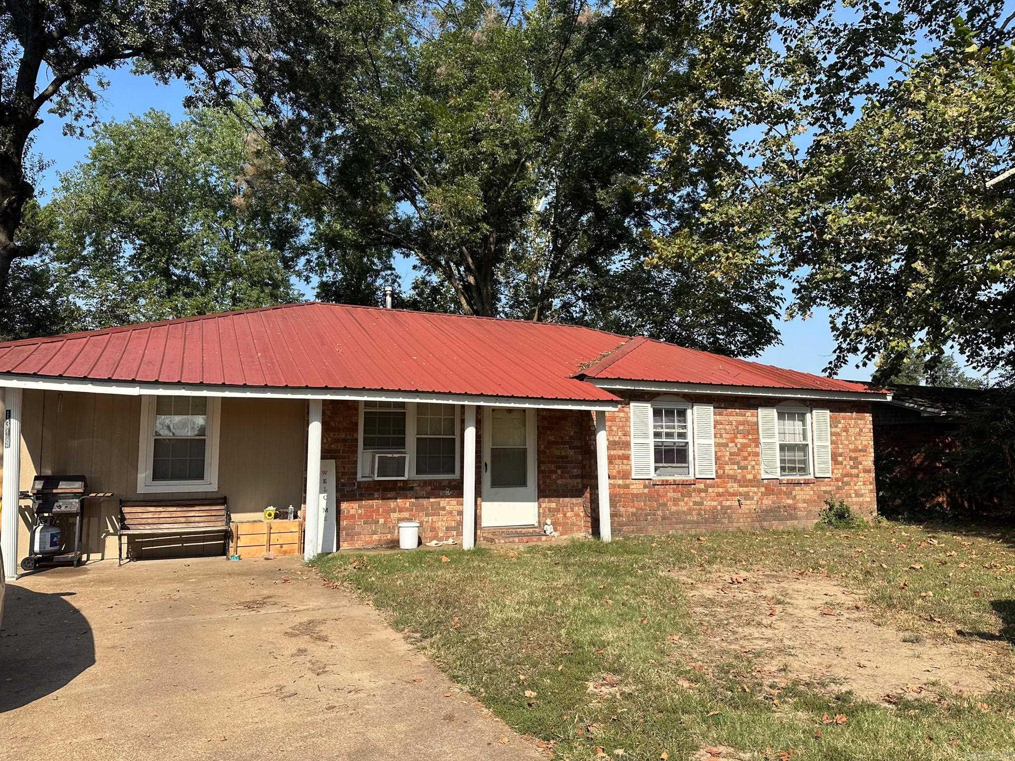 Are you in the market for a fixer-upper with endless potential? This charming property might be just what you’re looking for! Nestled in a peaceful small town, this house offers a unique opportunity to create the home of your dreams. Enjoy peace of mind knowing that the electrical system has been completely updated throughout the house. This essential upgrade sets a strong foundation for future renovations and ensures safety and reliability. While the house requires some TLC, it offers a blank canvas for your creative vision. Whether you dream of a cozy cottage style or a sleek modern aesthetic, this home is ready to be transformed. The structure and layout of the house provide ample opportunities for enhancement. With thoughtful renovations, you can increase both the comfort and value of this property. With its updated electrical work and potential for transformation, it’s the perfect project for anyone ready to roll up their sleeves and create something special. Let’s go take a look and imagine the future you could build here! AGENTS SEE REMARKS.
