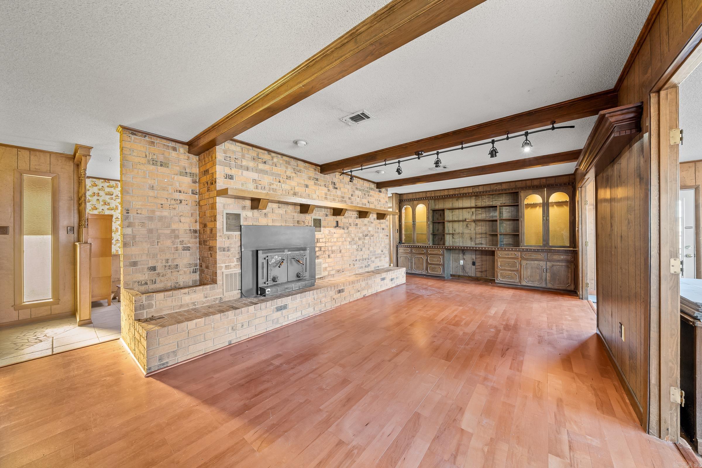 Joholwood - Residential