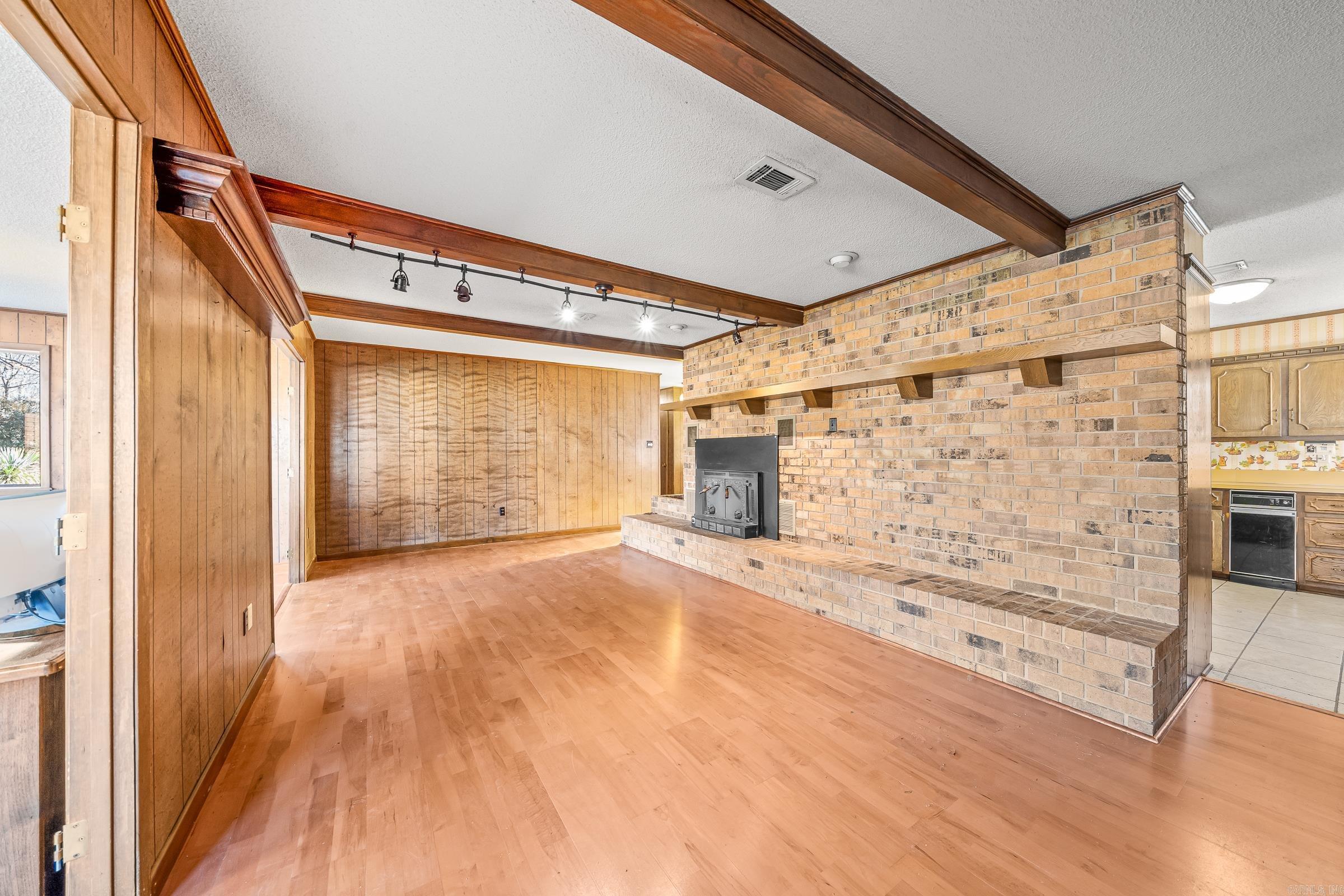 Joholwood - Residential