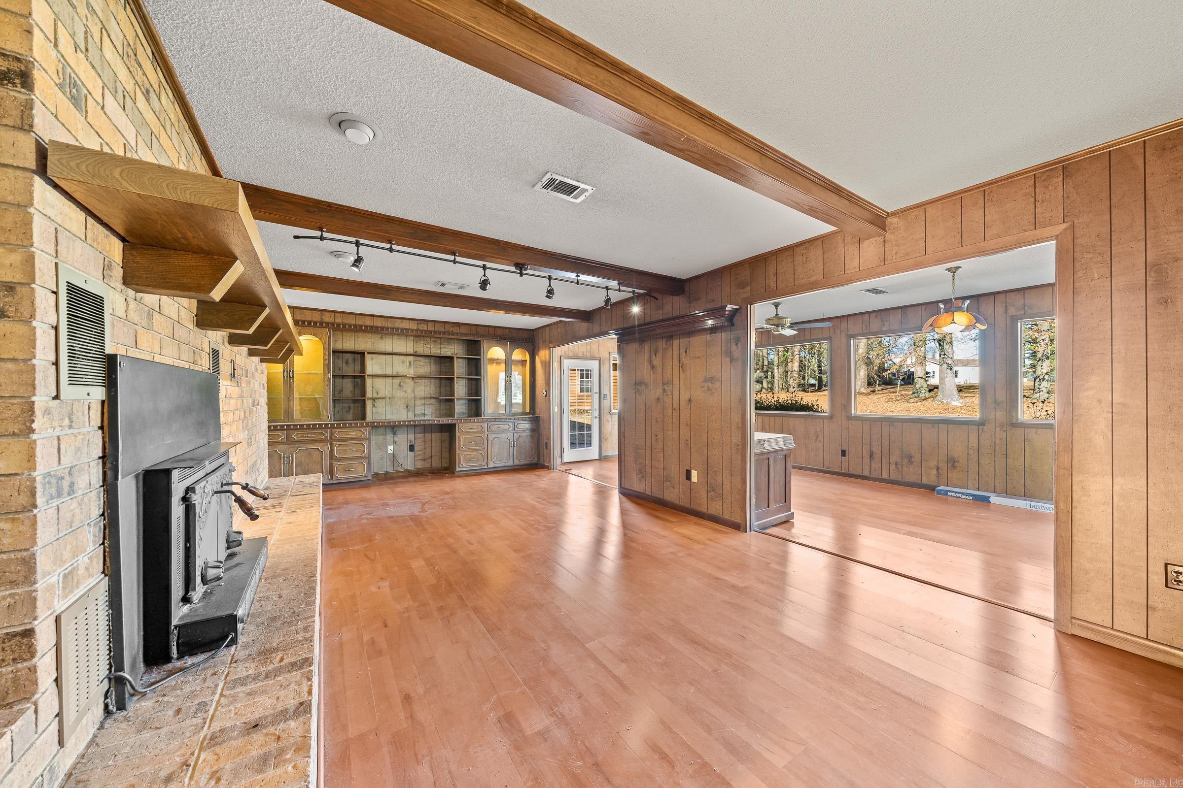 Joholwood - Residential