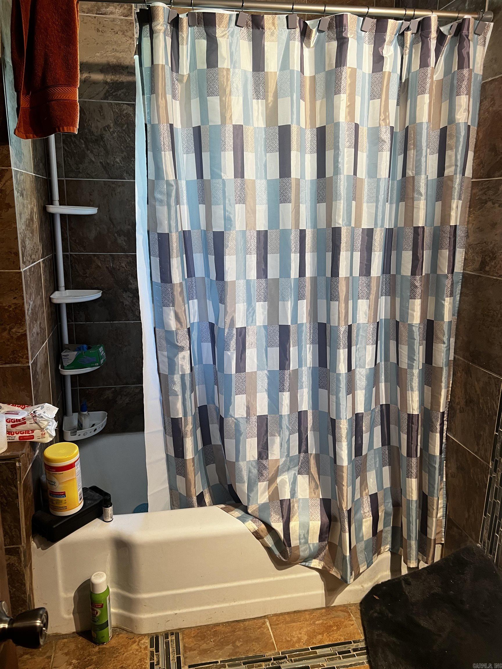 COLLINS SUBD. - Residential