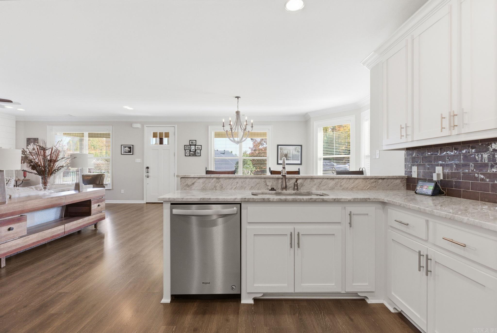 HURRICANE LAKE EST - Residential