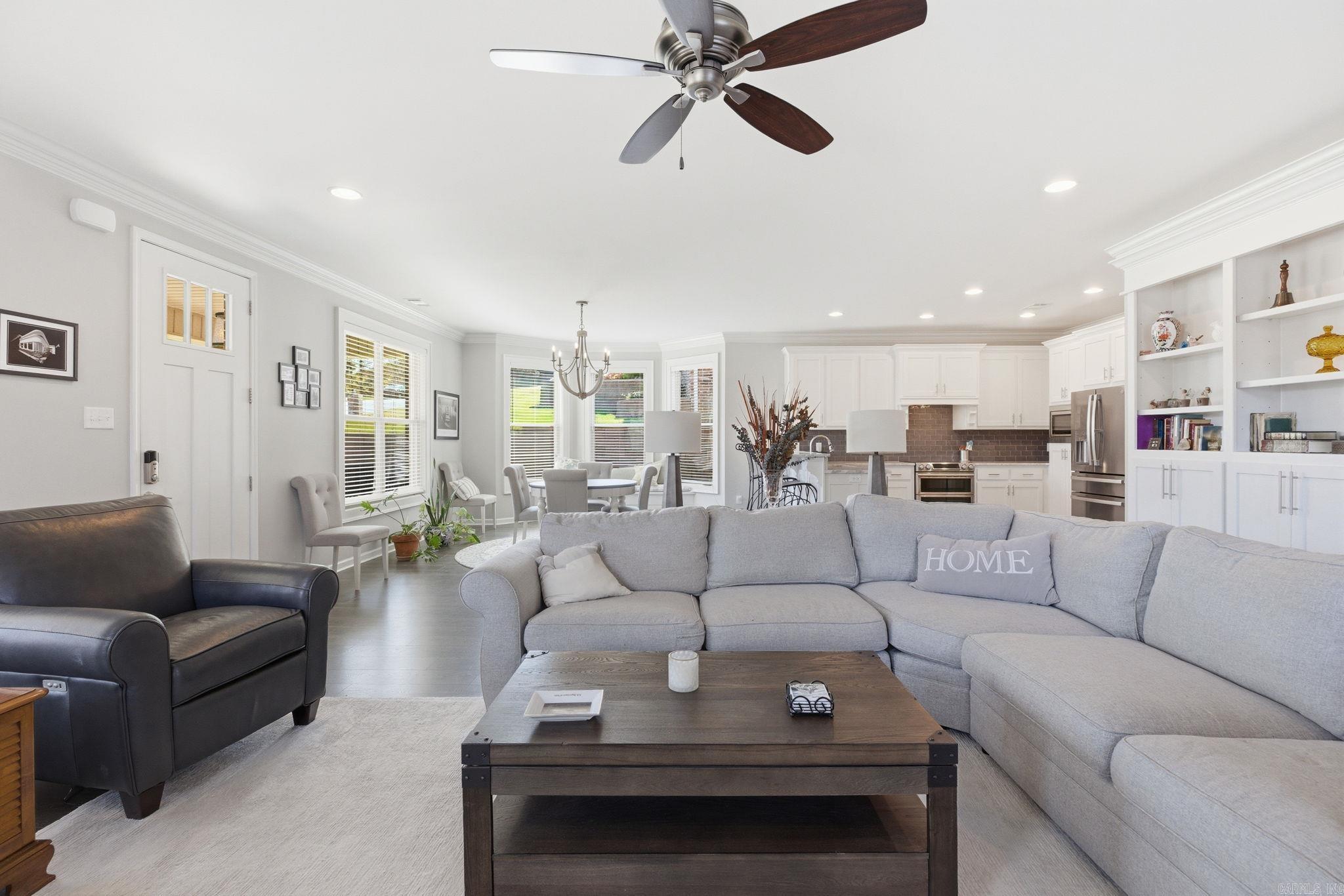 HURRICANE LAKE EST - Residential