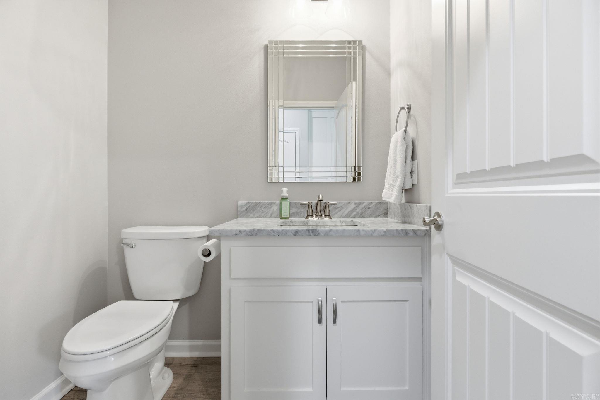 HURRICANE LAKE EST - Residential