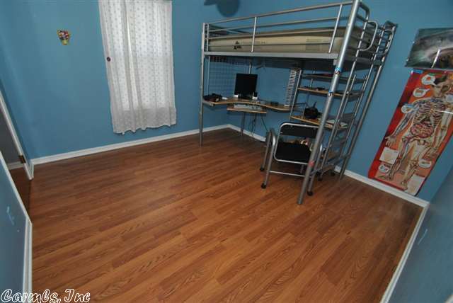 STONEWALL - Residential