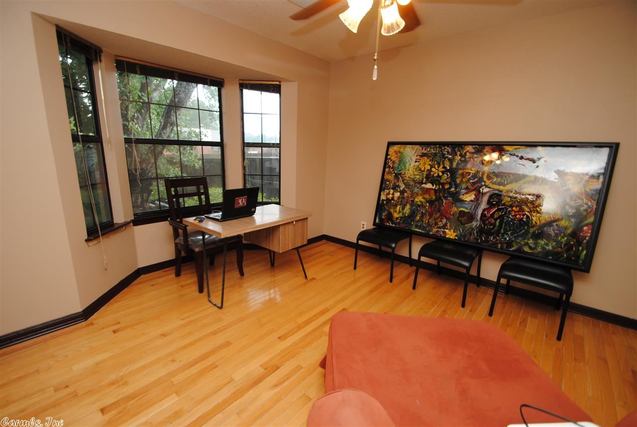 STONEWALL - Residential